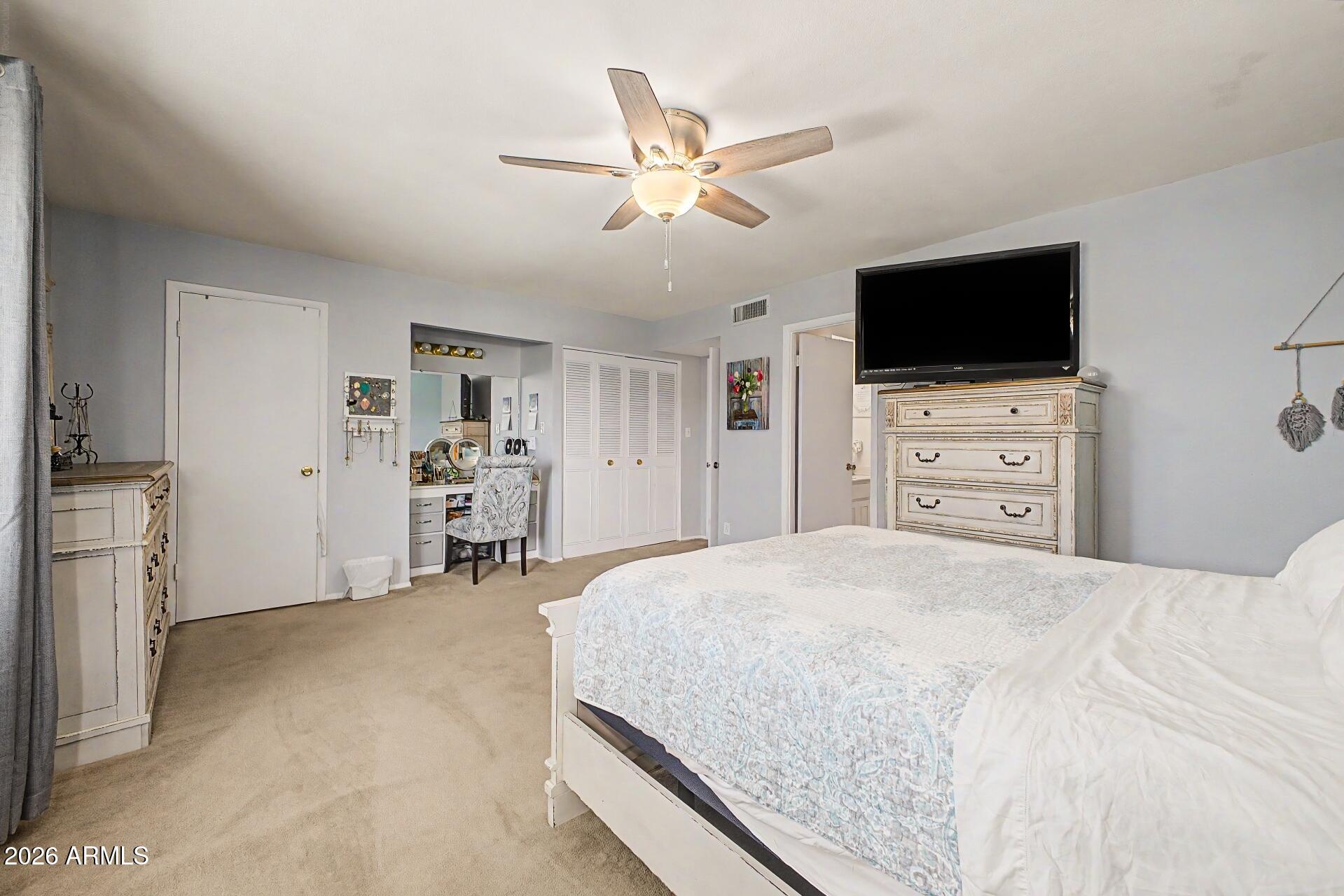1407 E MALIBU Drive