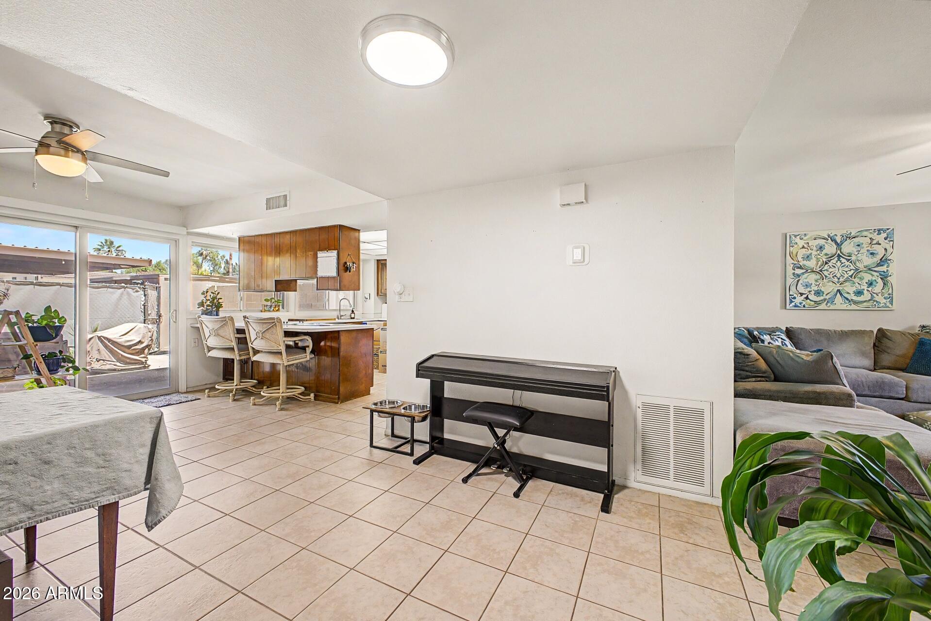 1407 E MALIBU Drive