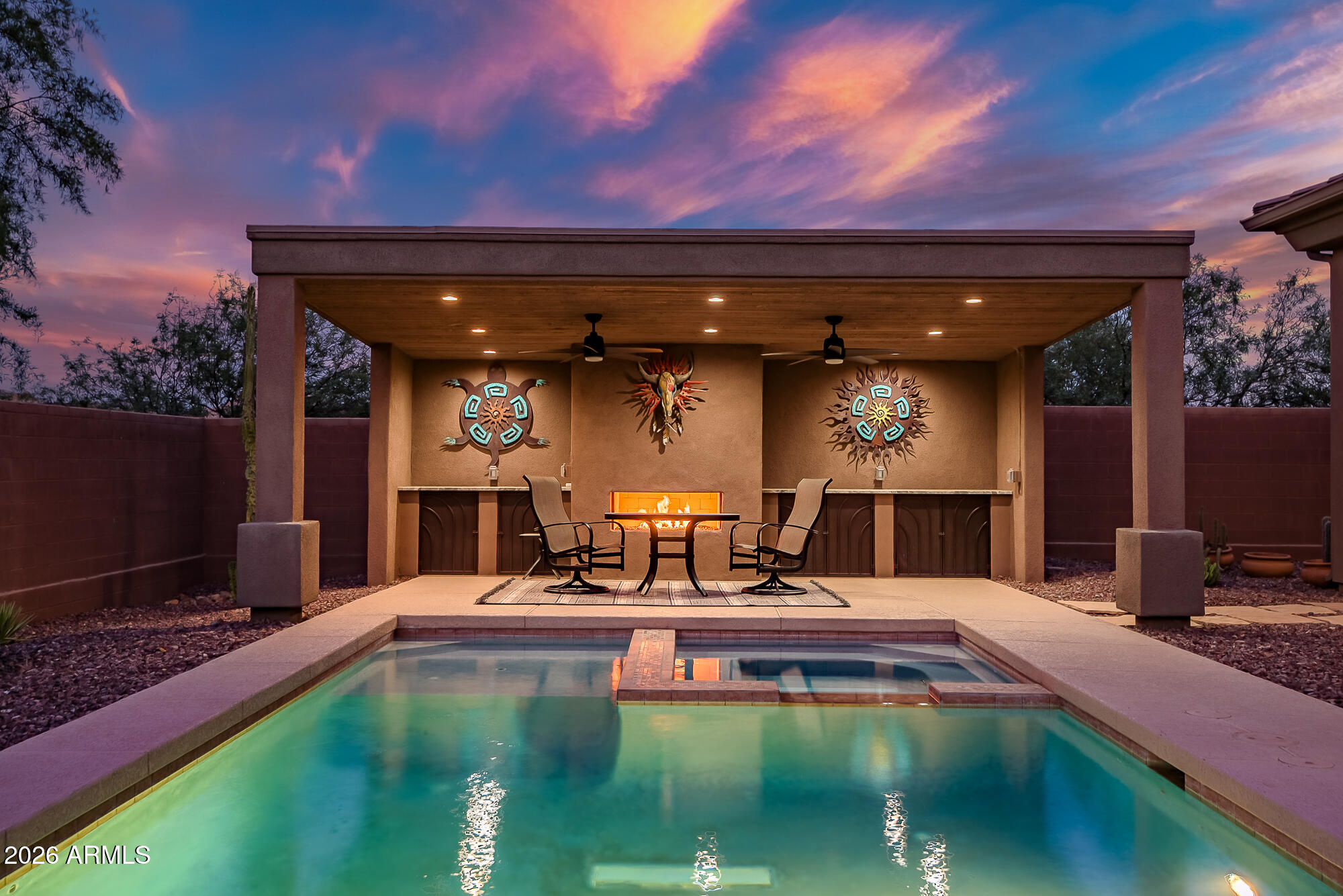 42144 N MOUNTAIN COVE Drive