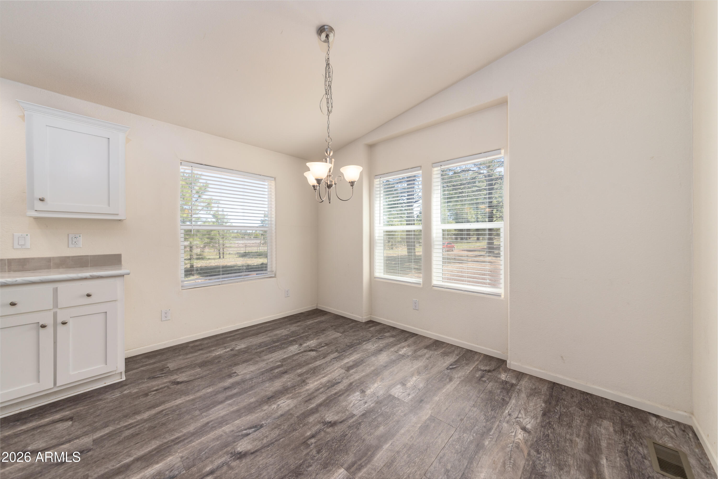 5641 E GARLAND PRAIRIE Road
