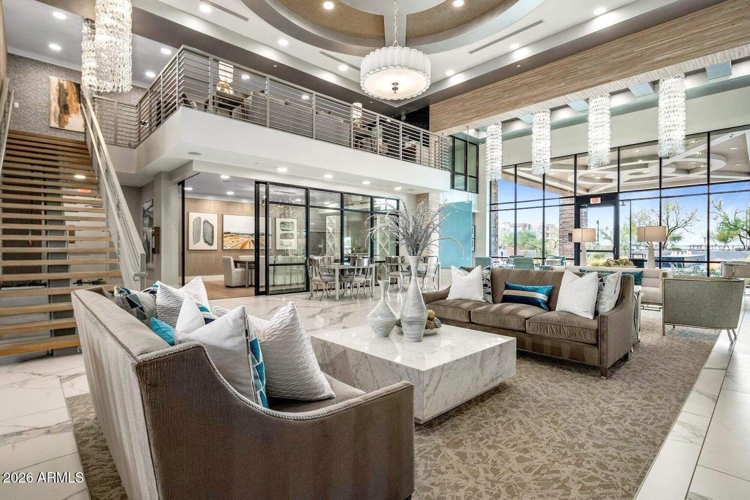 5250 E DEER VALLEY Drive 438