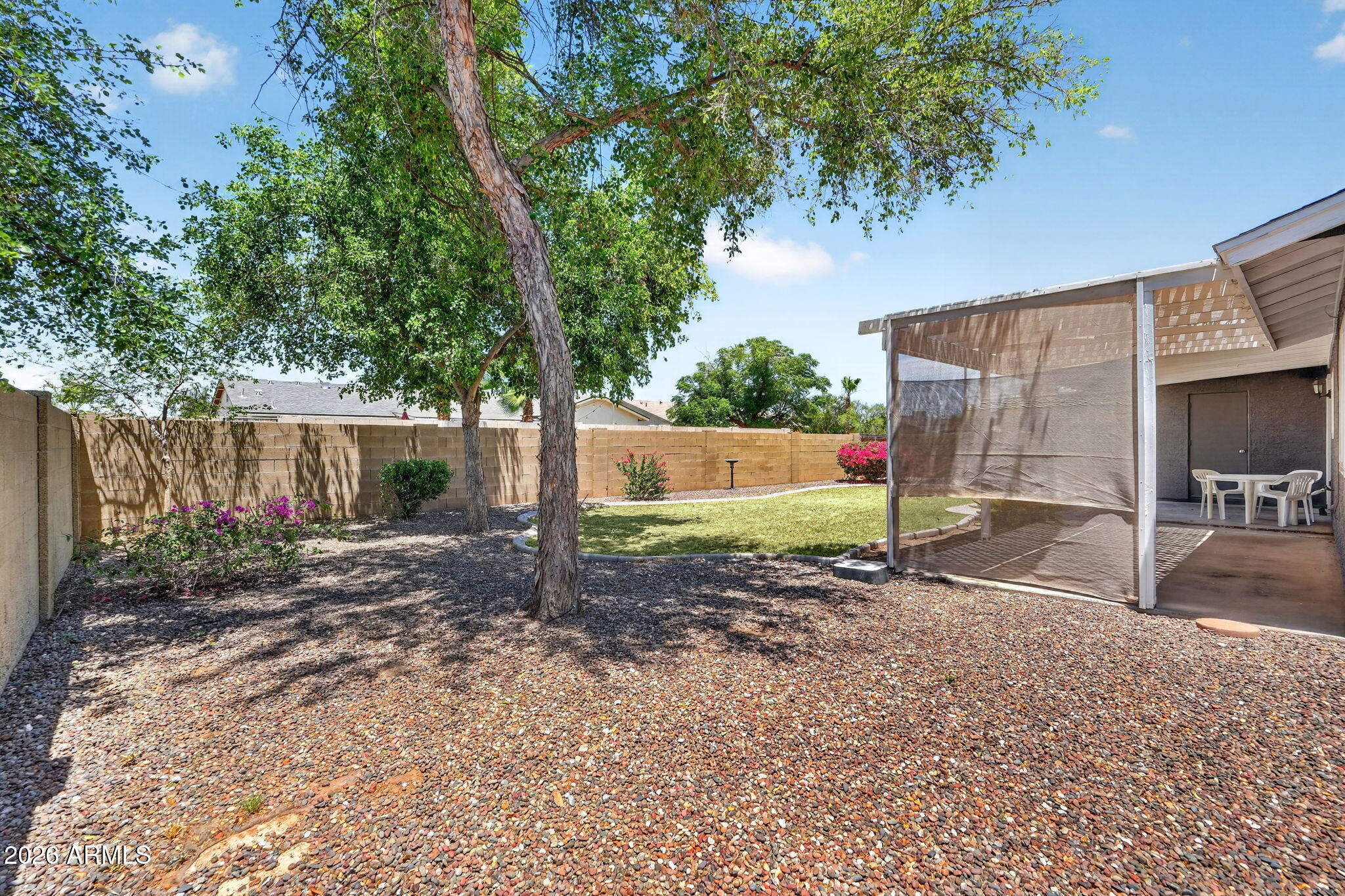 2022 E FRYE Road