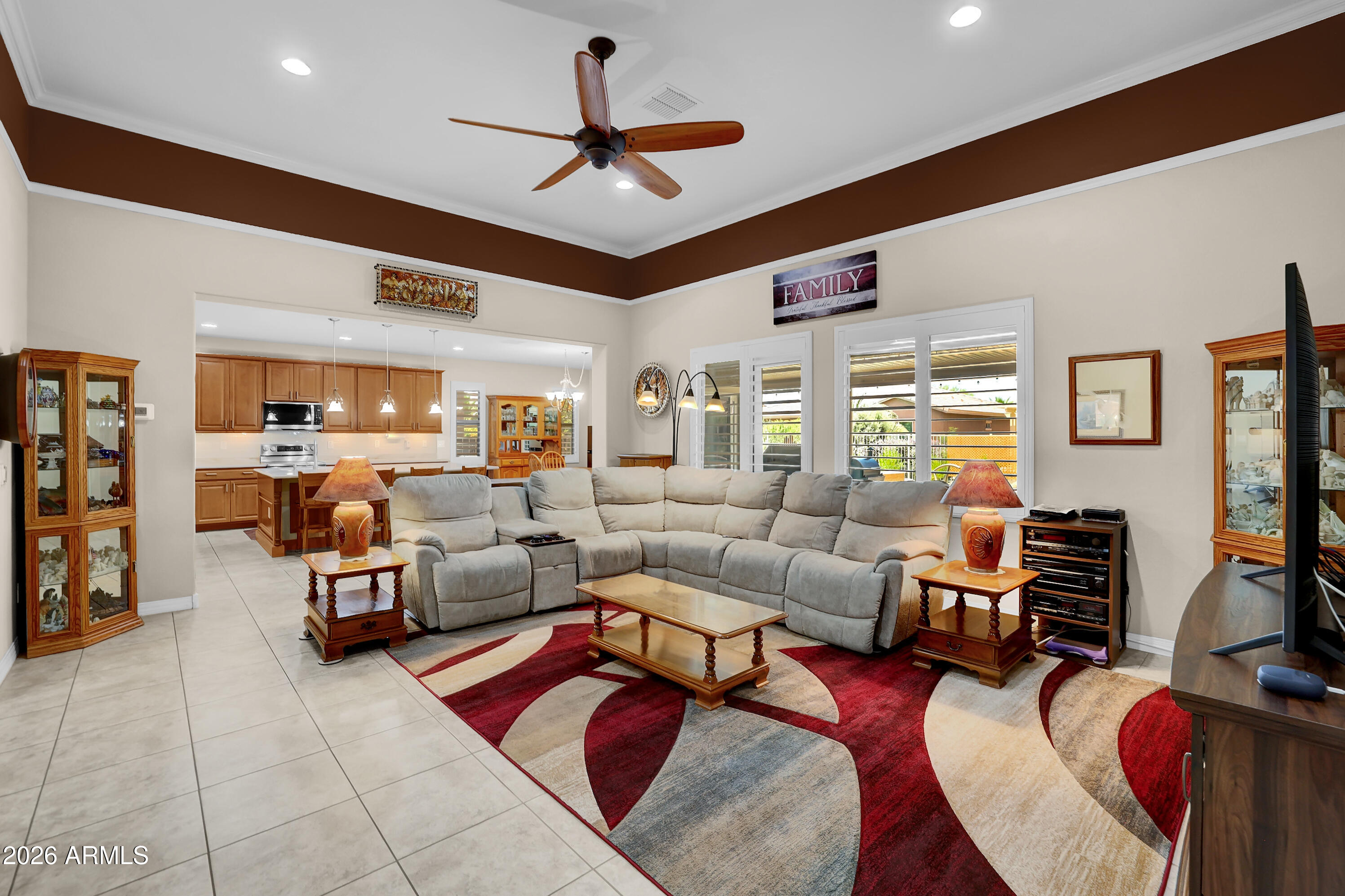 42104 W SOLITARE Drive