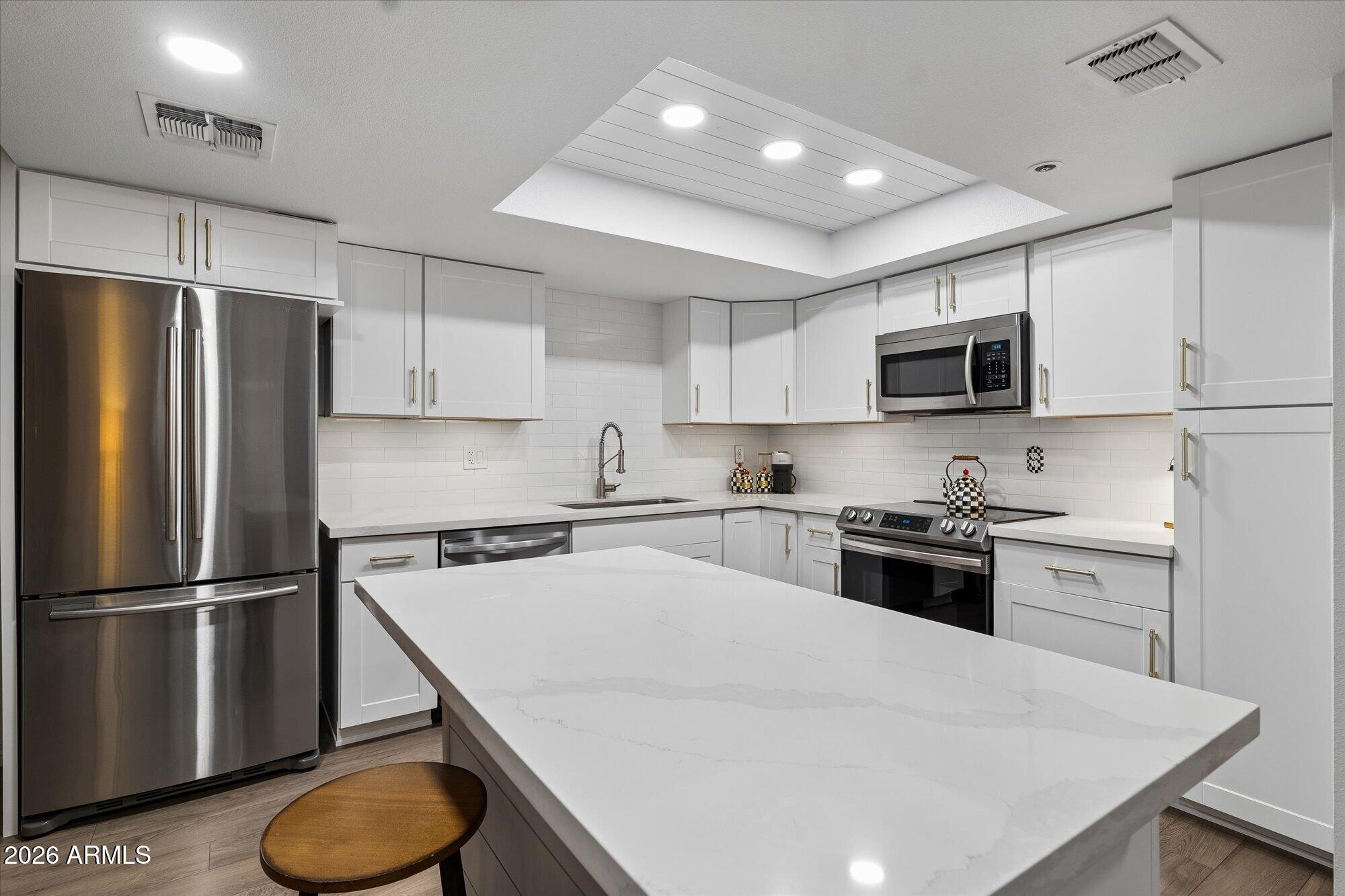 7950 E CAMELBACK Road 202