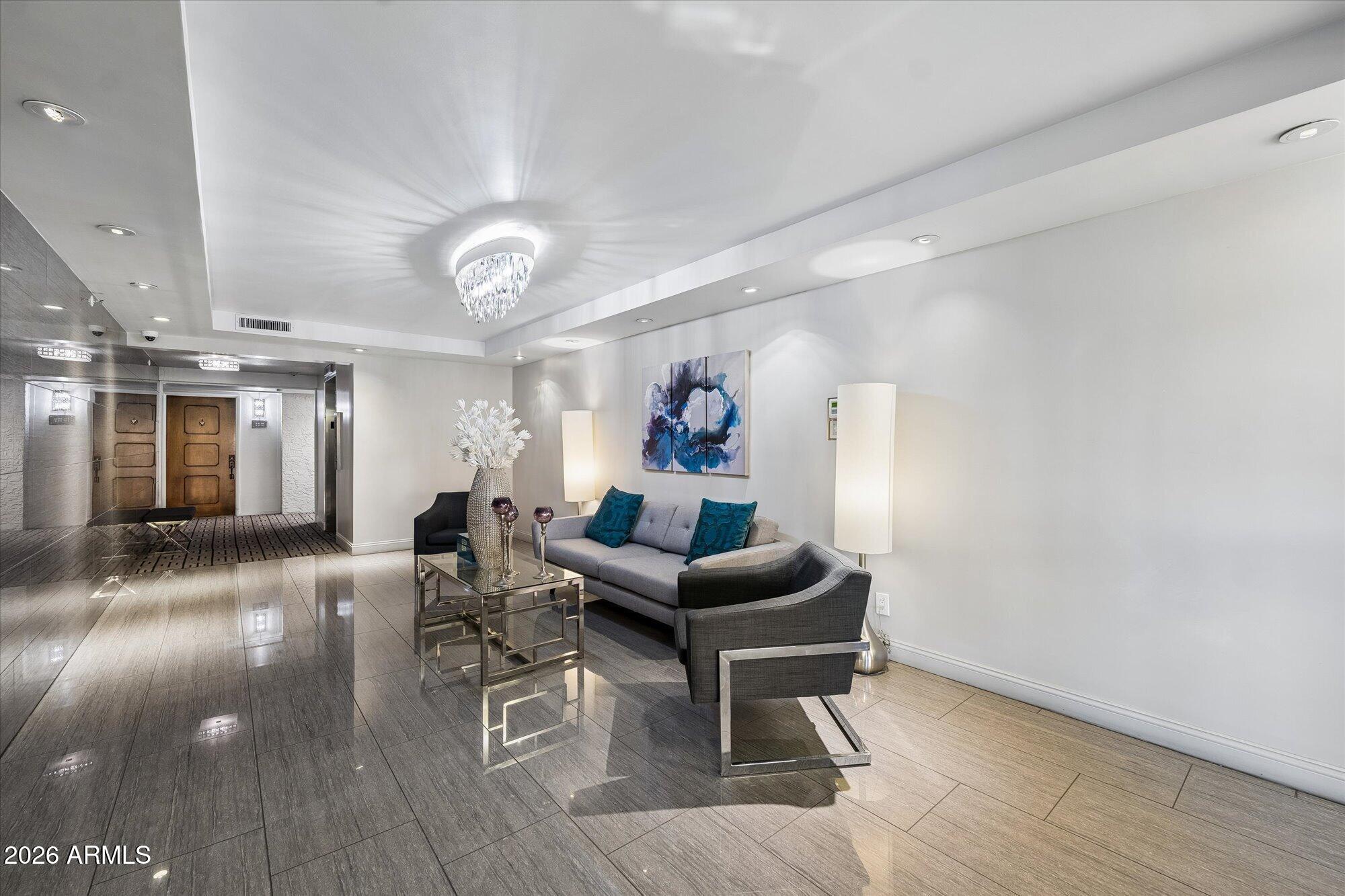 7950 E CAMELBACK Road 202