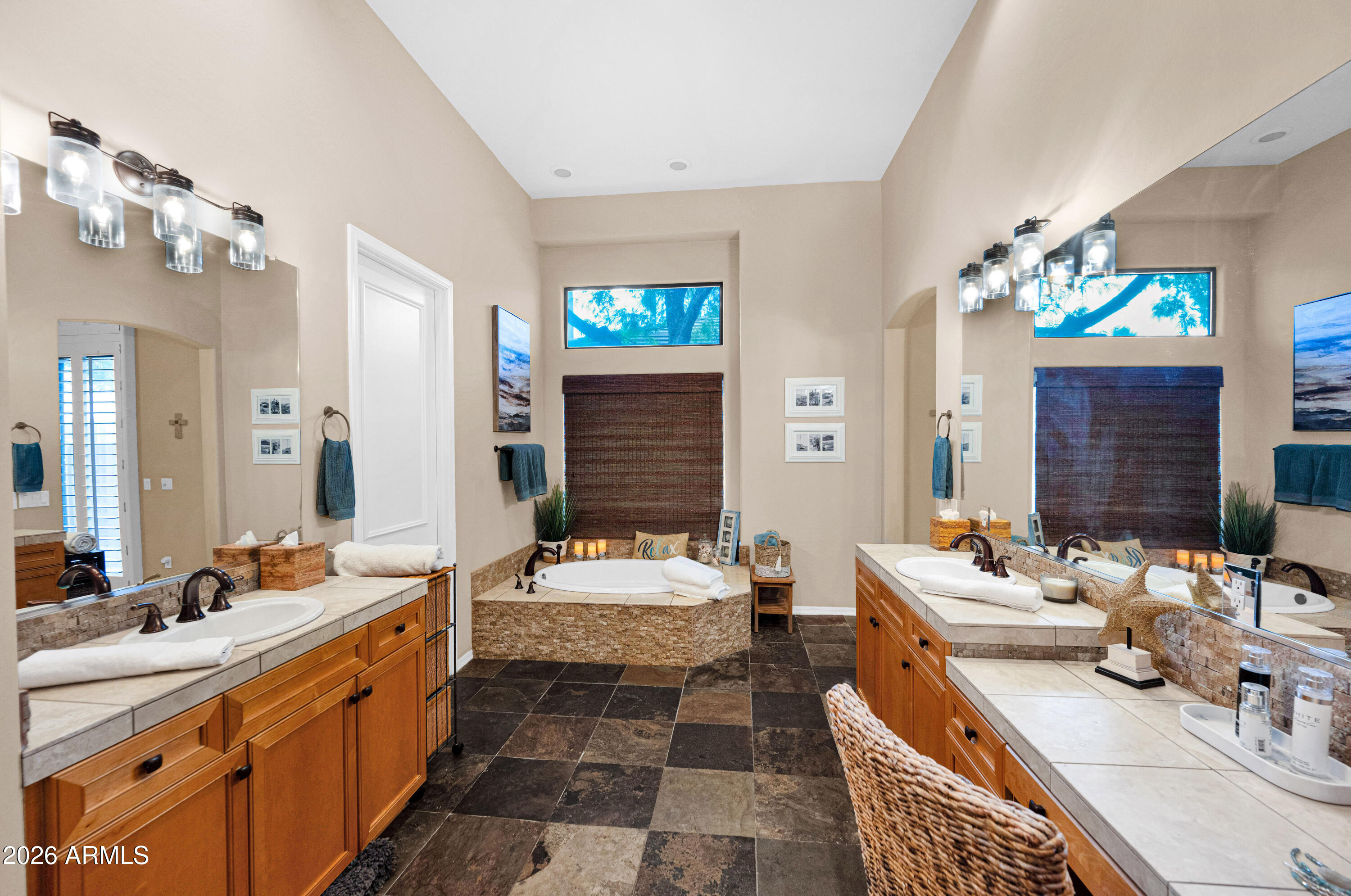 3470 S CAMELLIA Place
