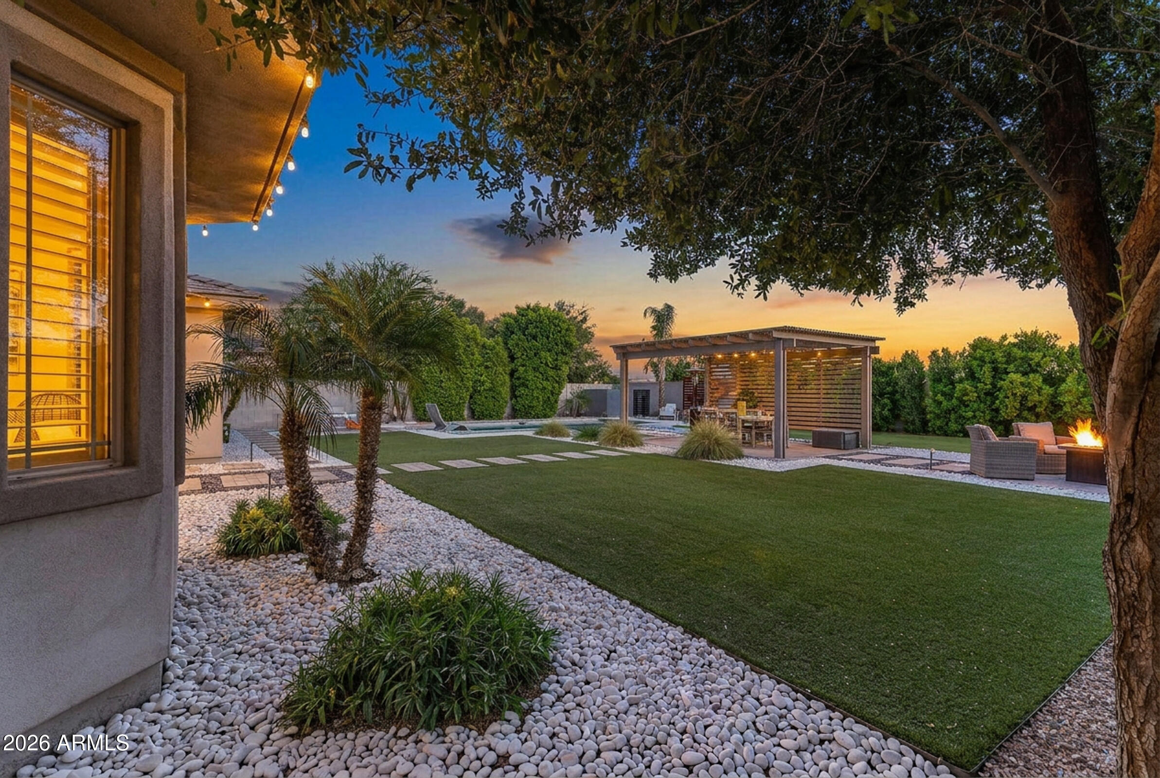 3661 E AZALEA Drive