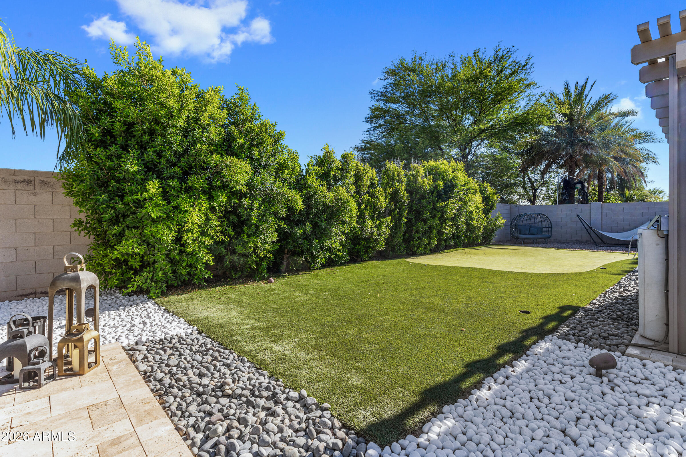 3661 E AZALEA Drive