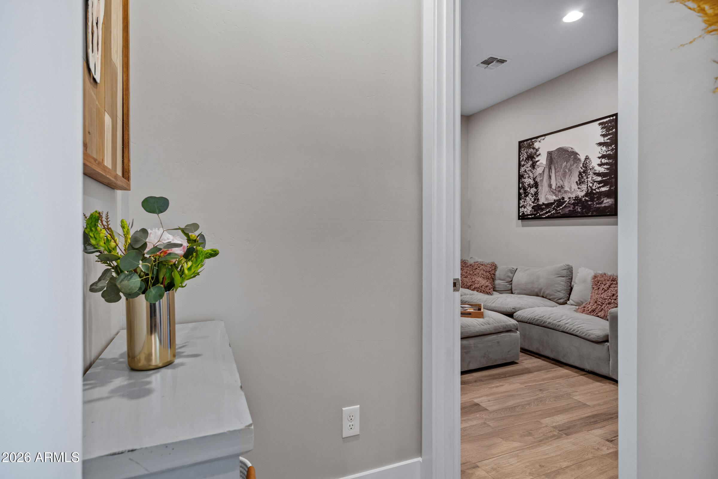 3661 E AZALEA Drive