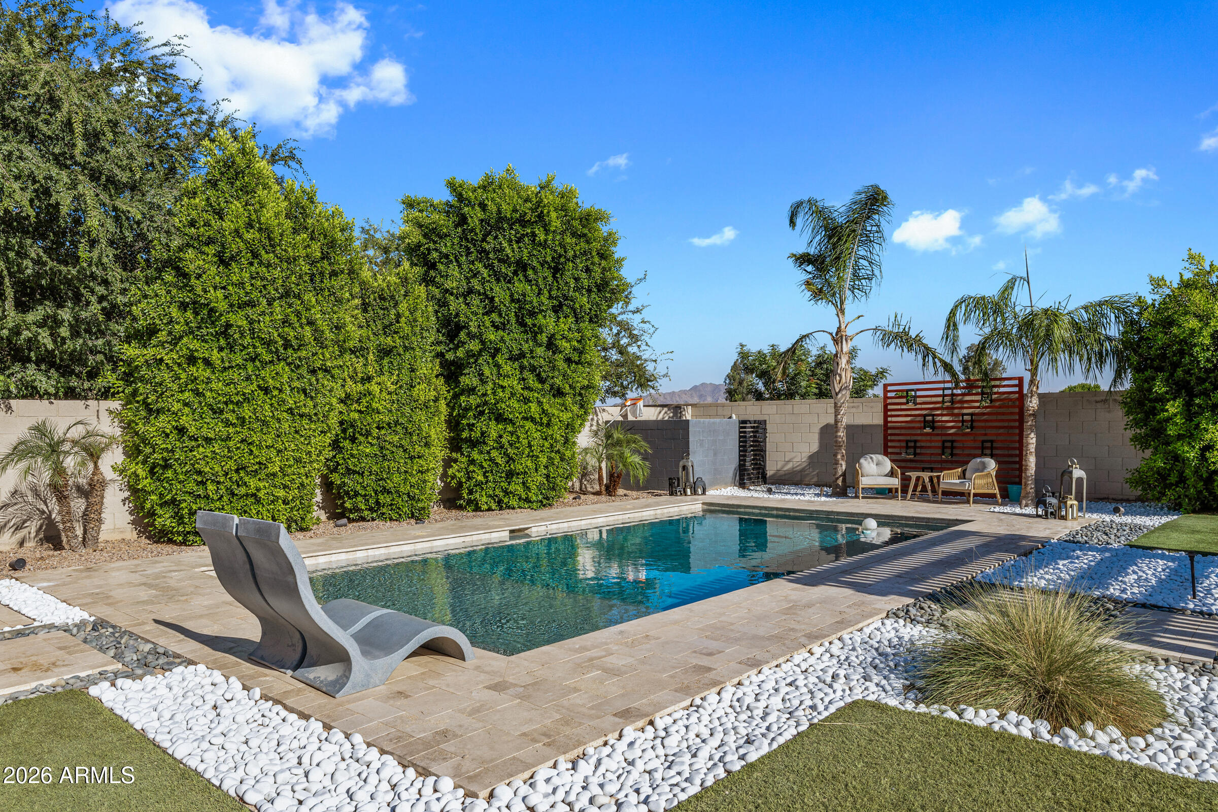 3661 E AZALEA Drive