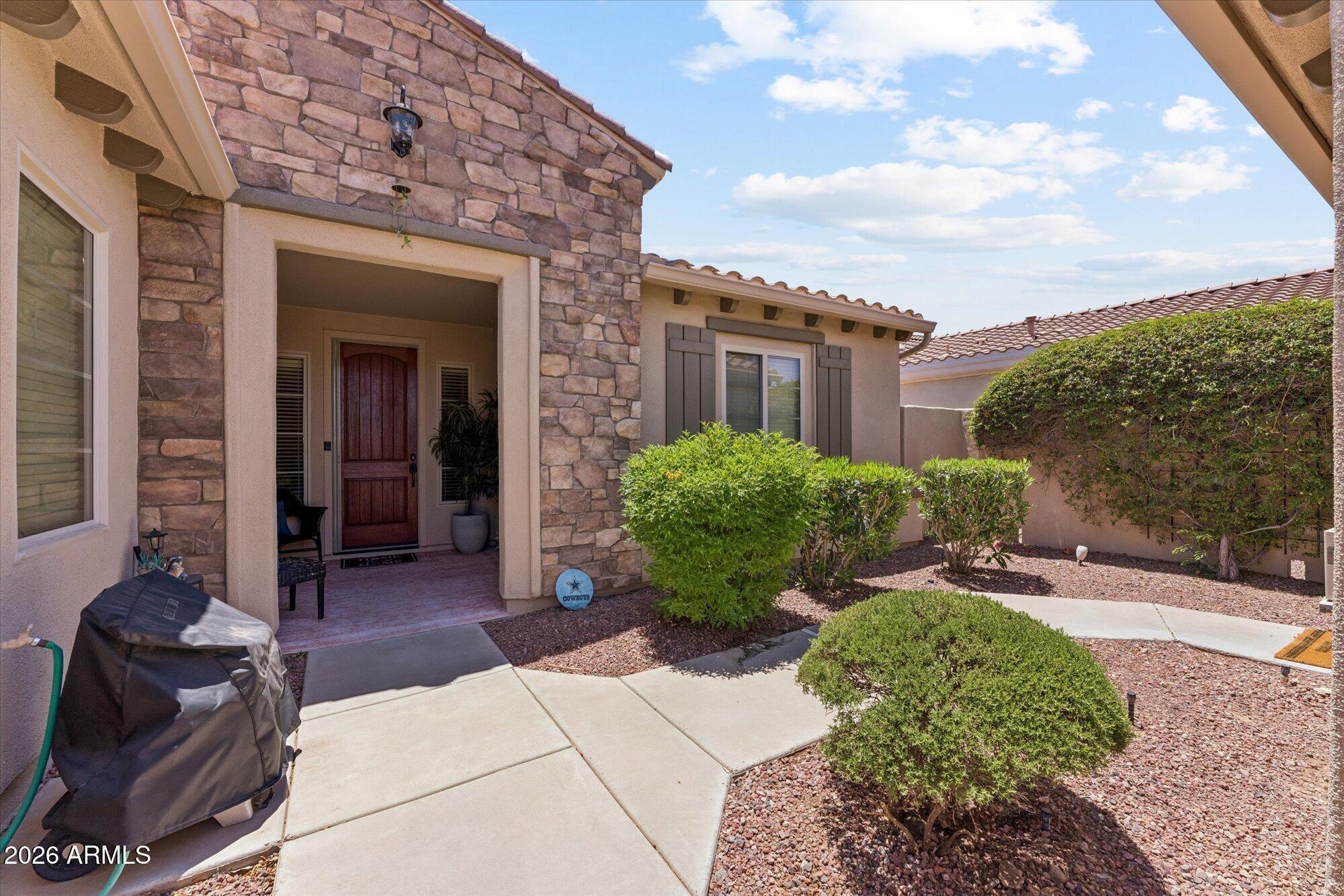 13151 W NOGALES Drive