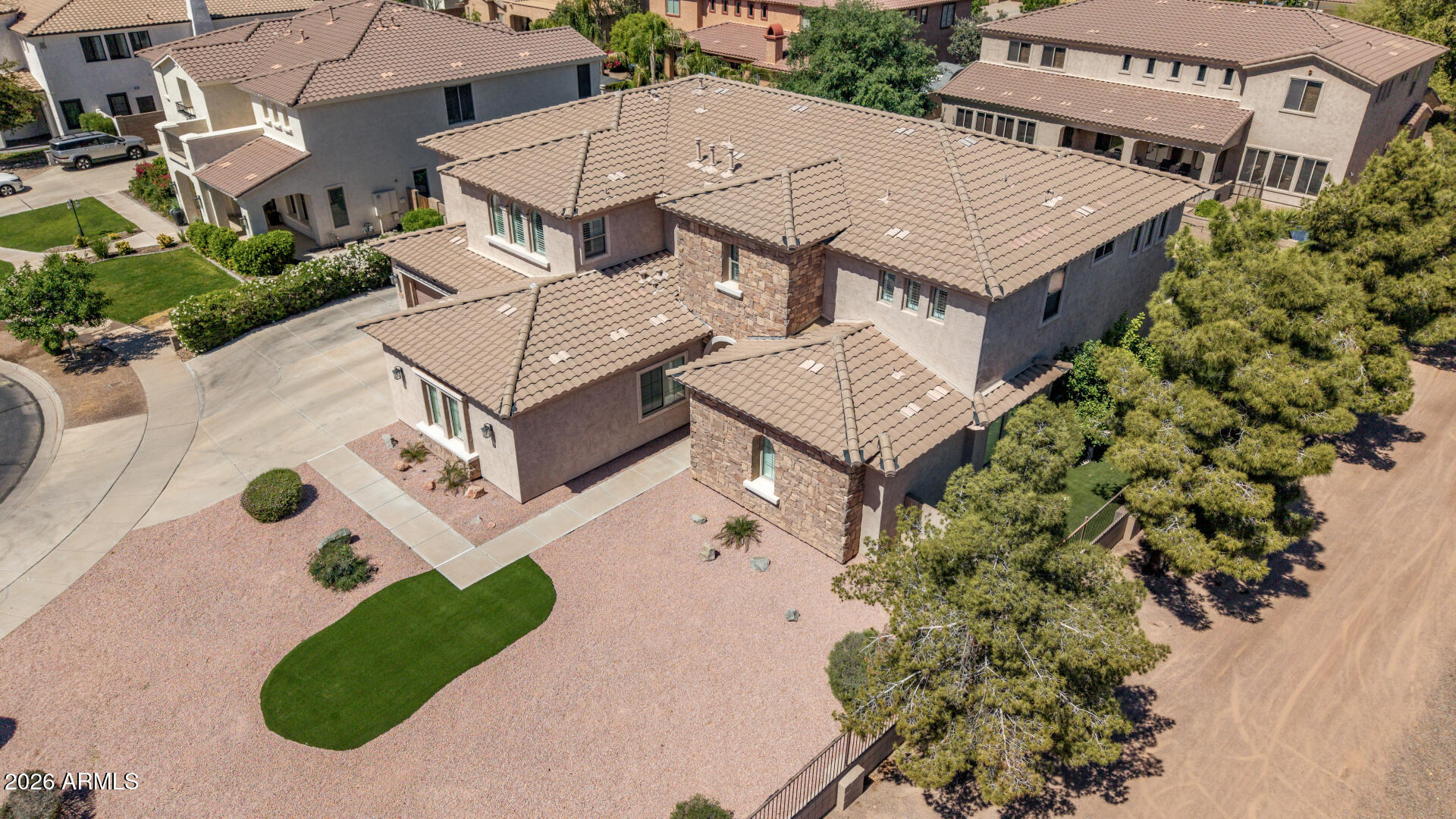 20394 E CALLE DE FLORES