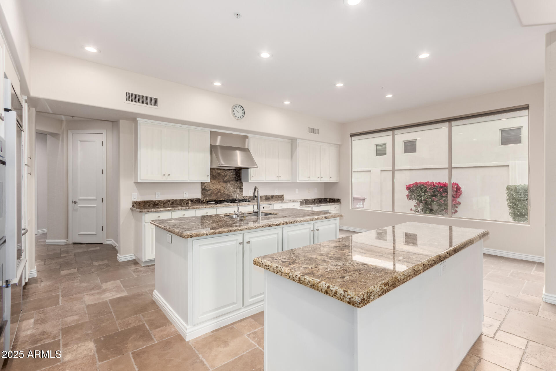 8317 E Feathersong Lane