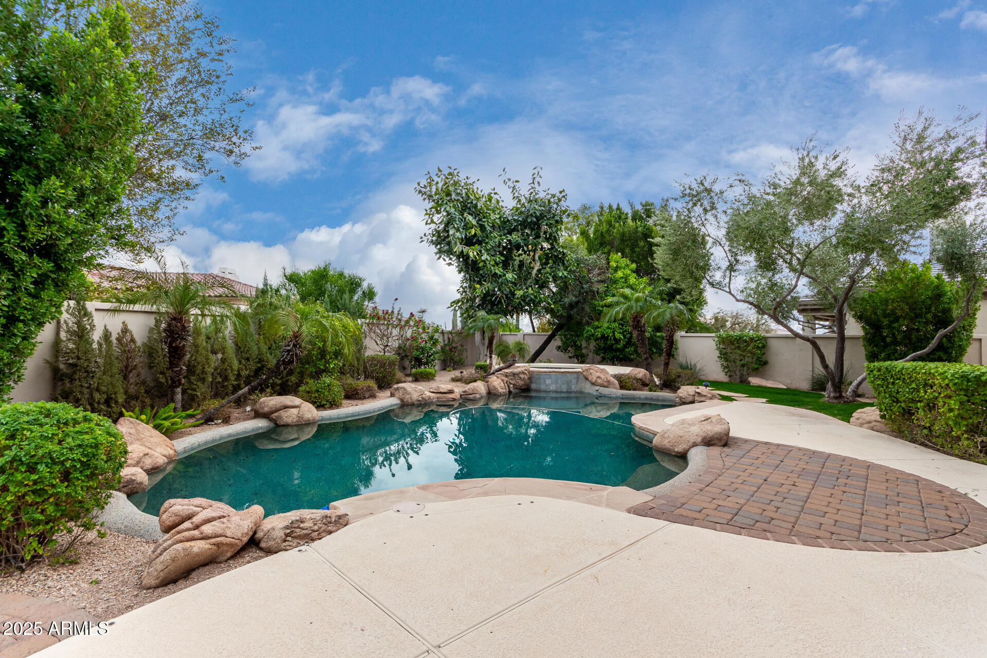 8317 E Feathersong Lane