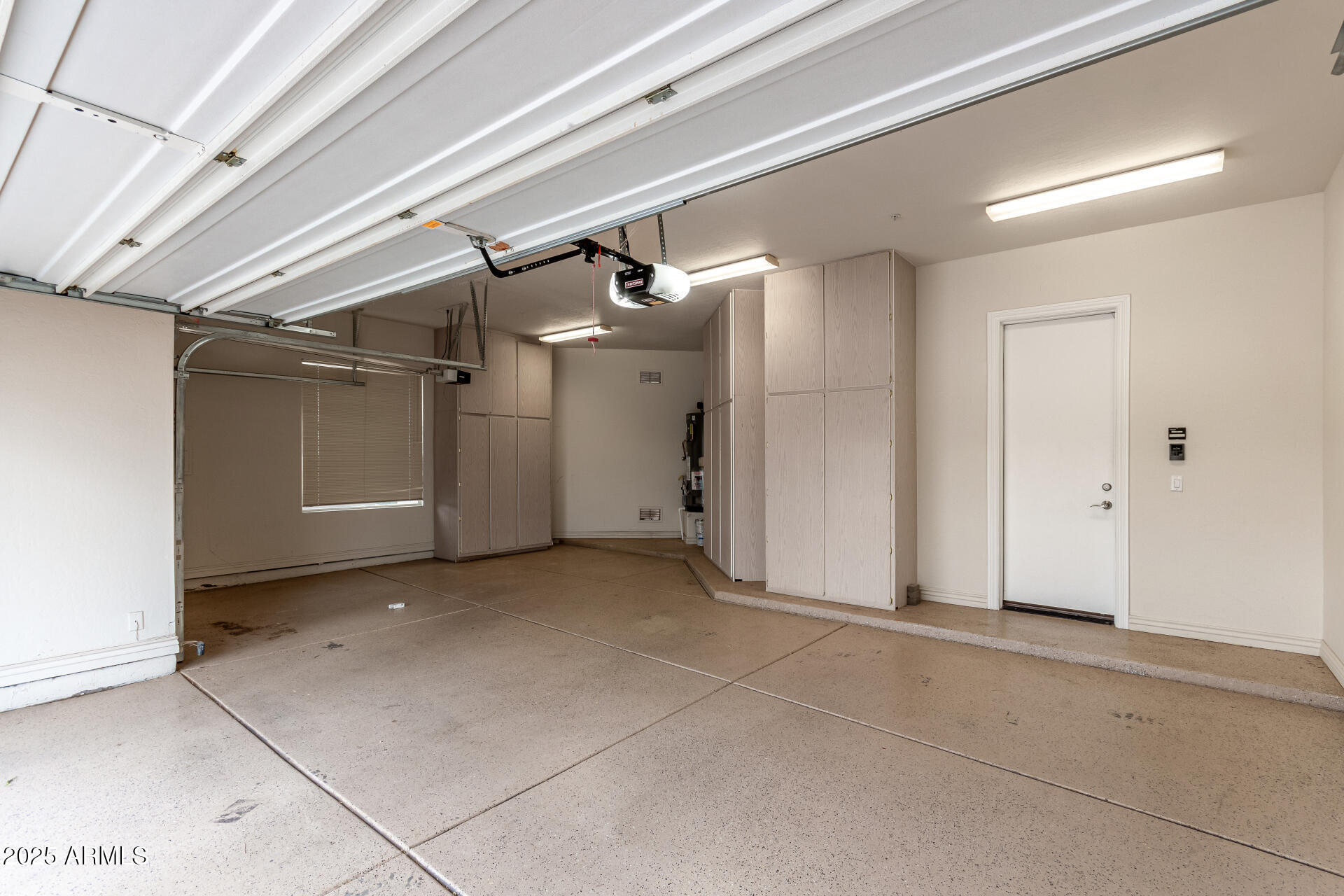 8317 E Feathersong Lane