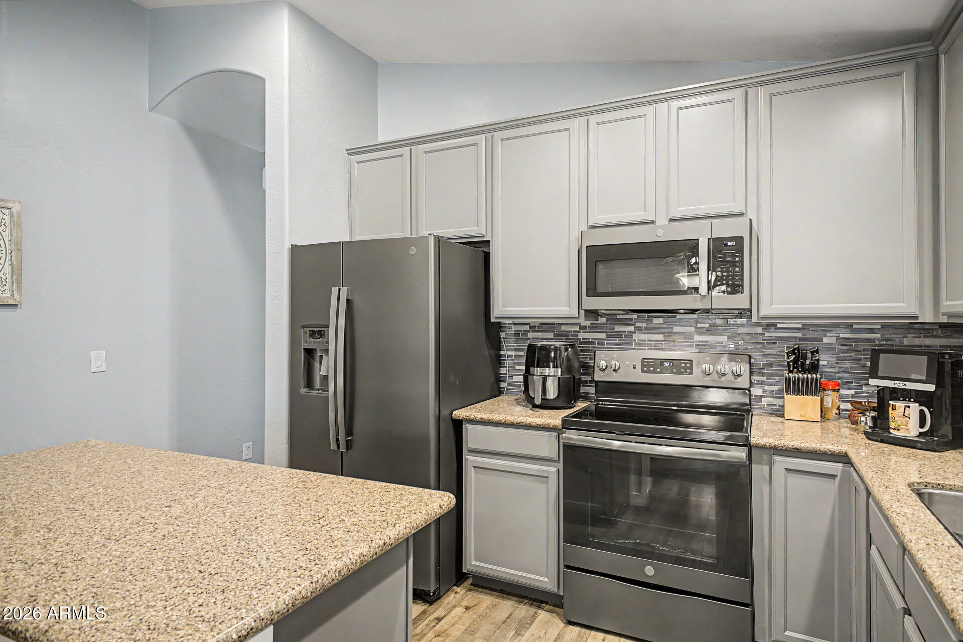 3990 N SPRING MOUNTAIN Trail