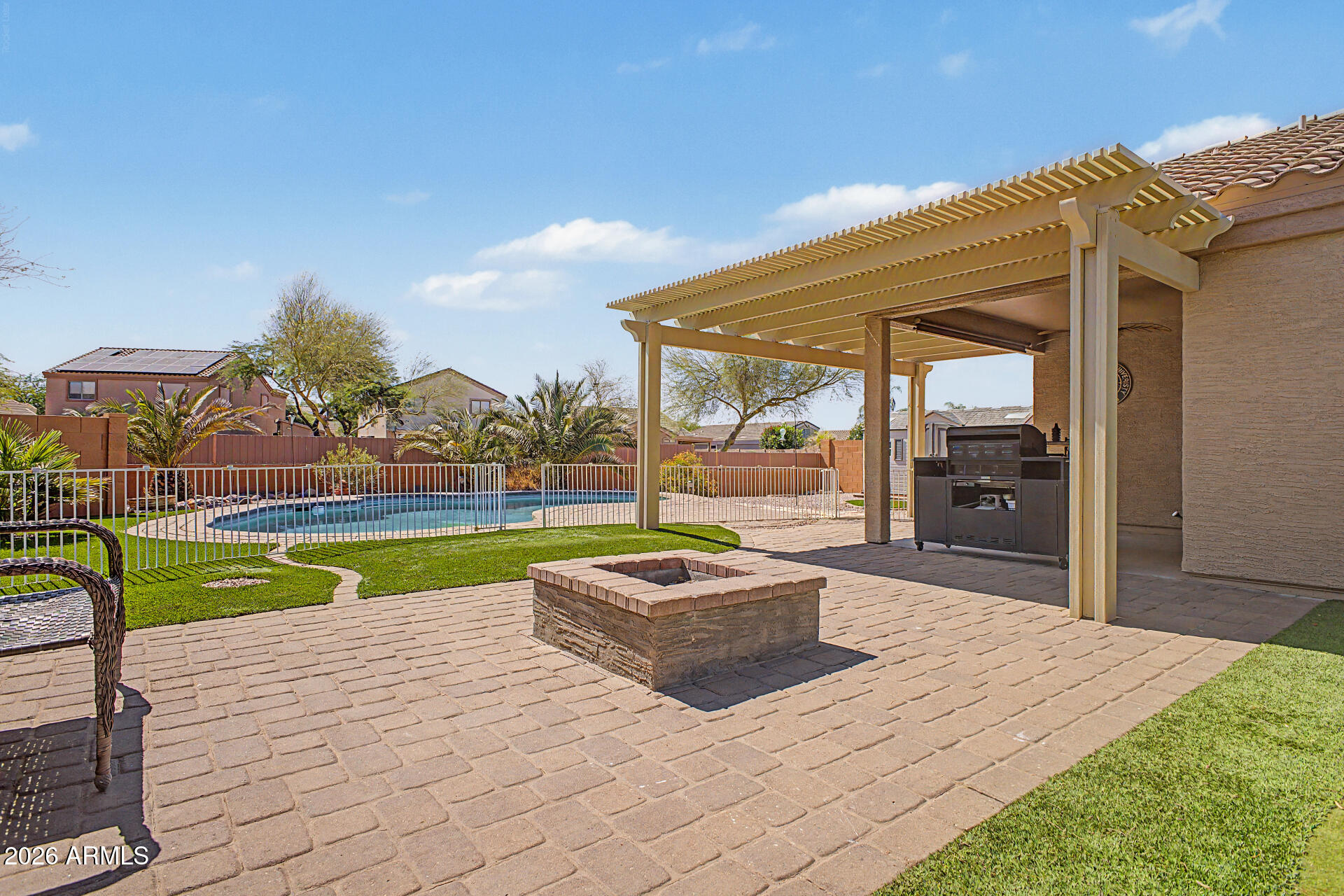 3990 N SPRING MOUNTAIN Trail