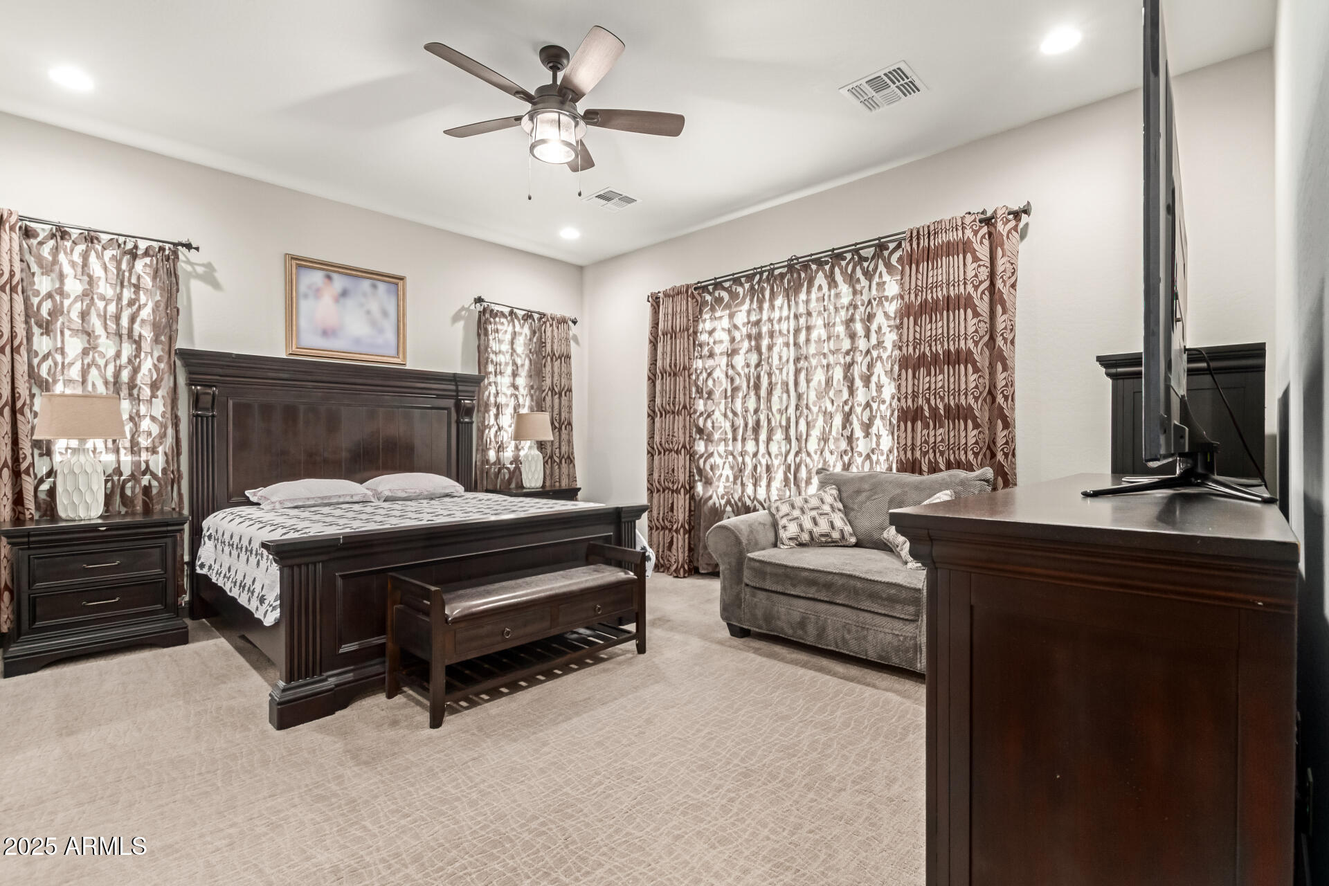 26019 W PONDEROSA Lane