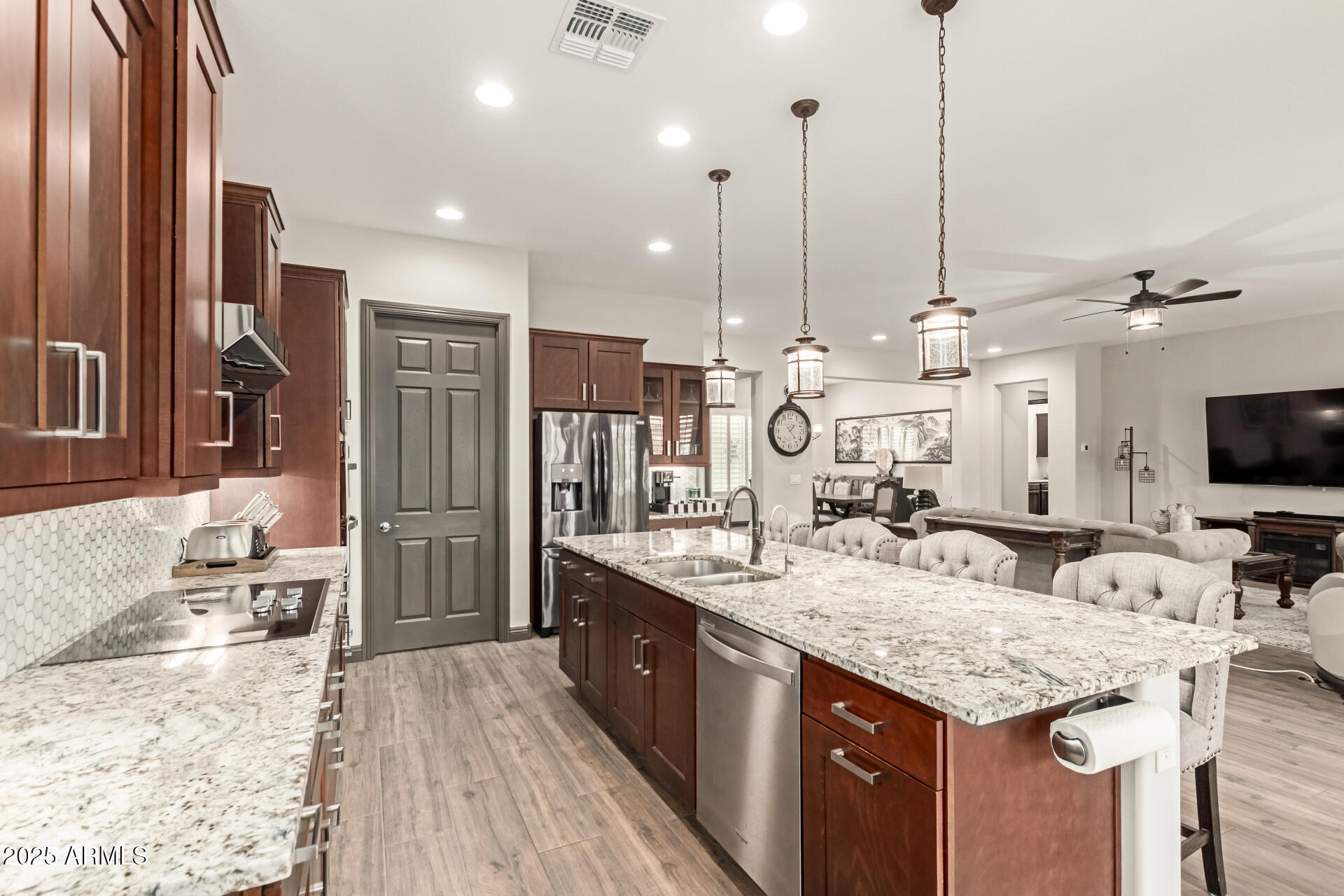26019 W PONDEROSA Lane