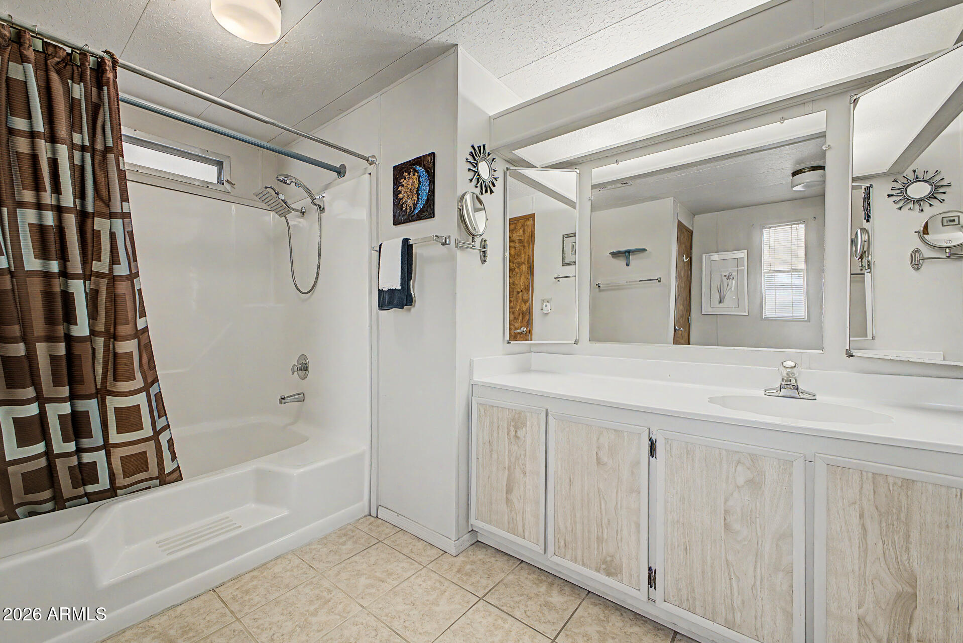 3104 E BROADWAY Road 203