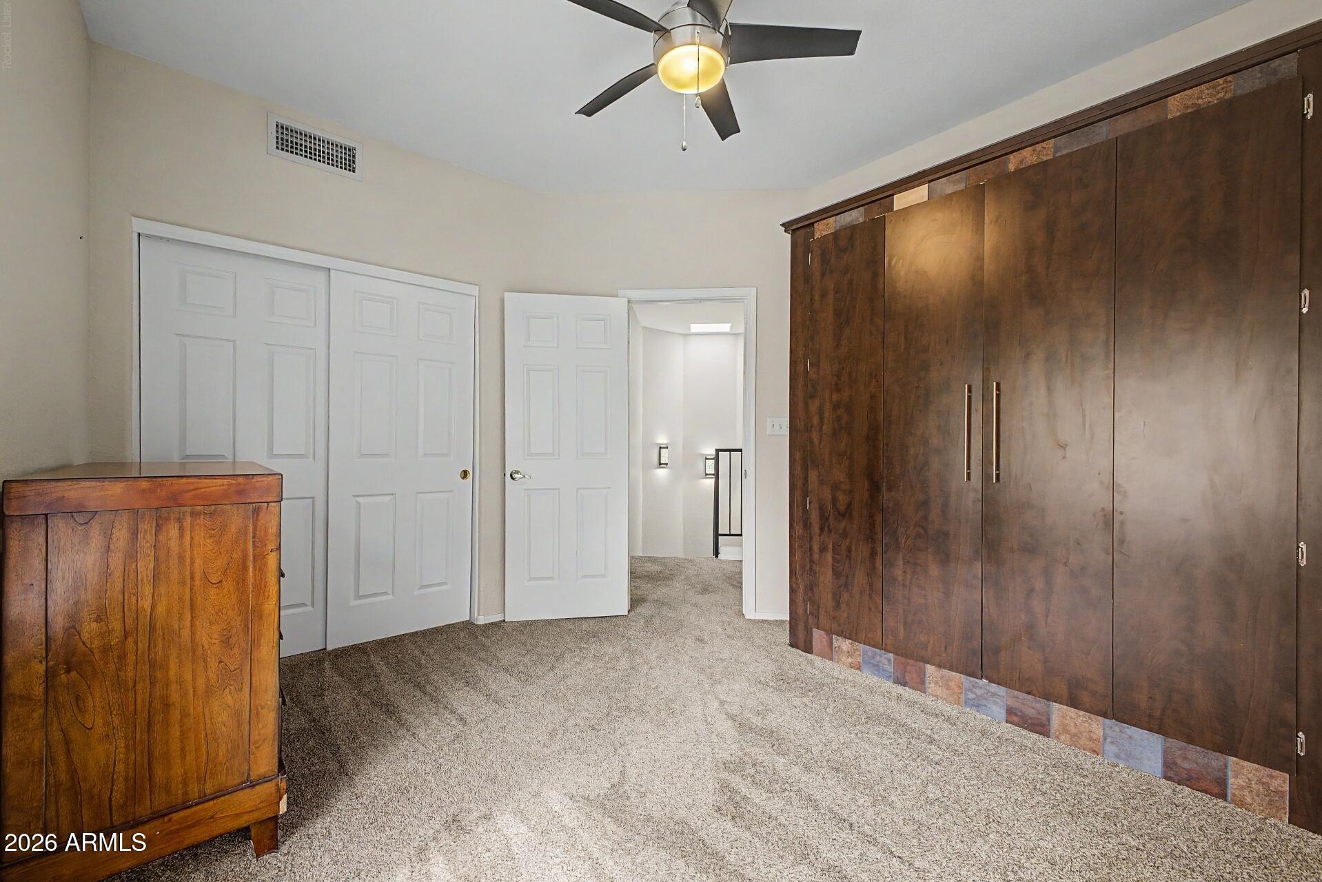 10228 N 12TH Place 1