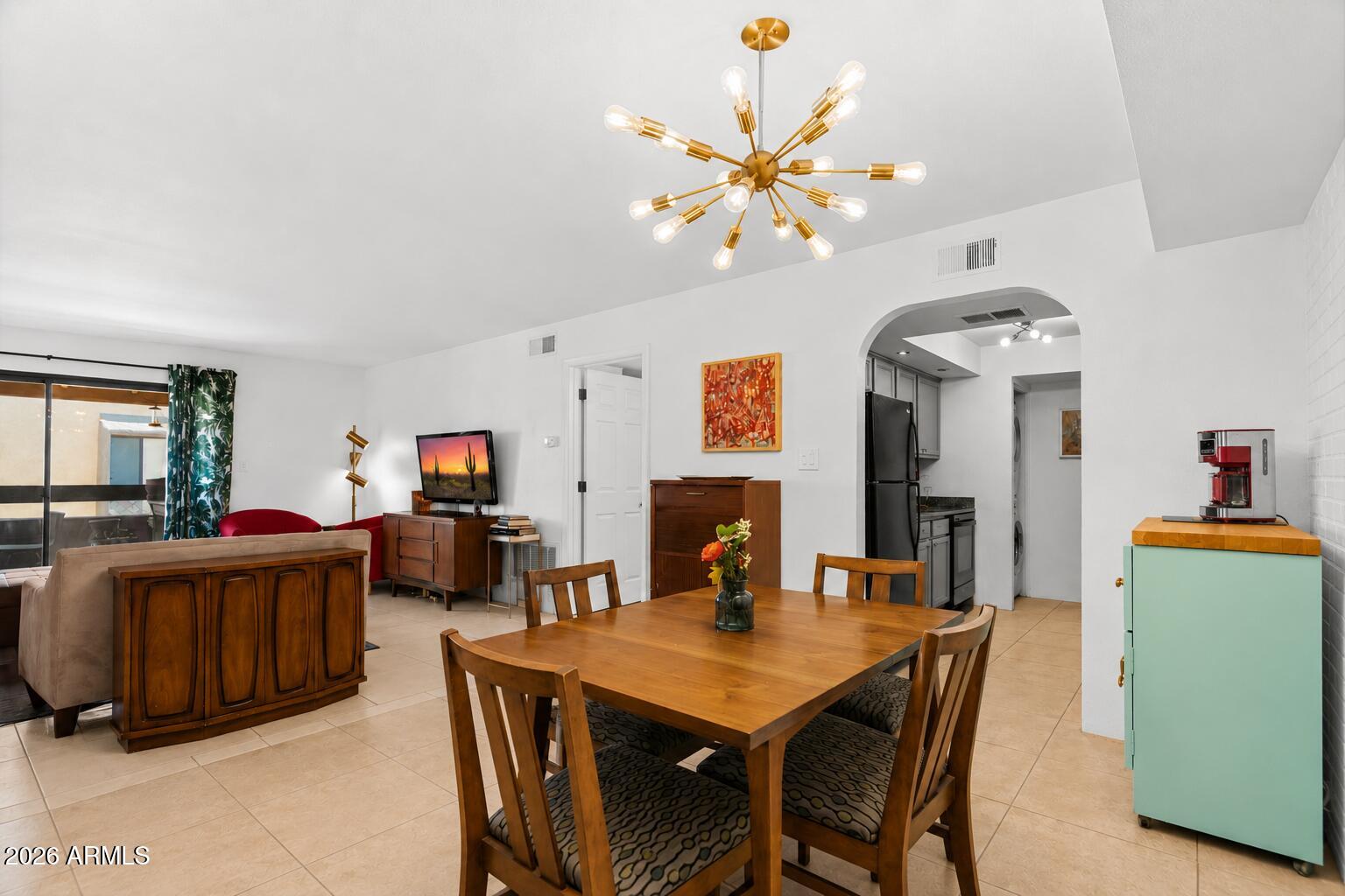 8500 E INDIAN SCHOOL Road 243