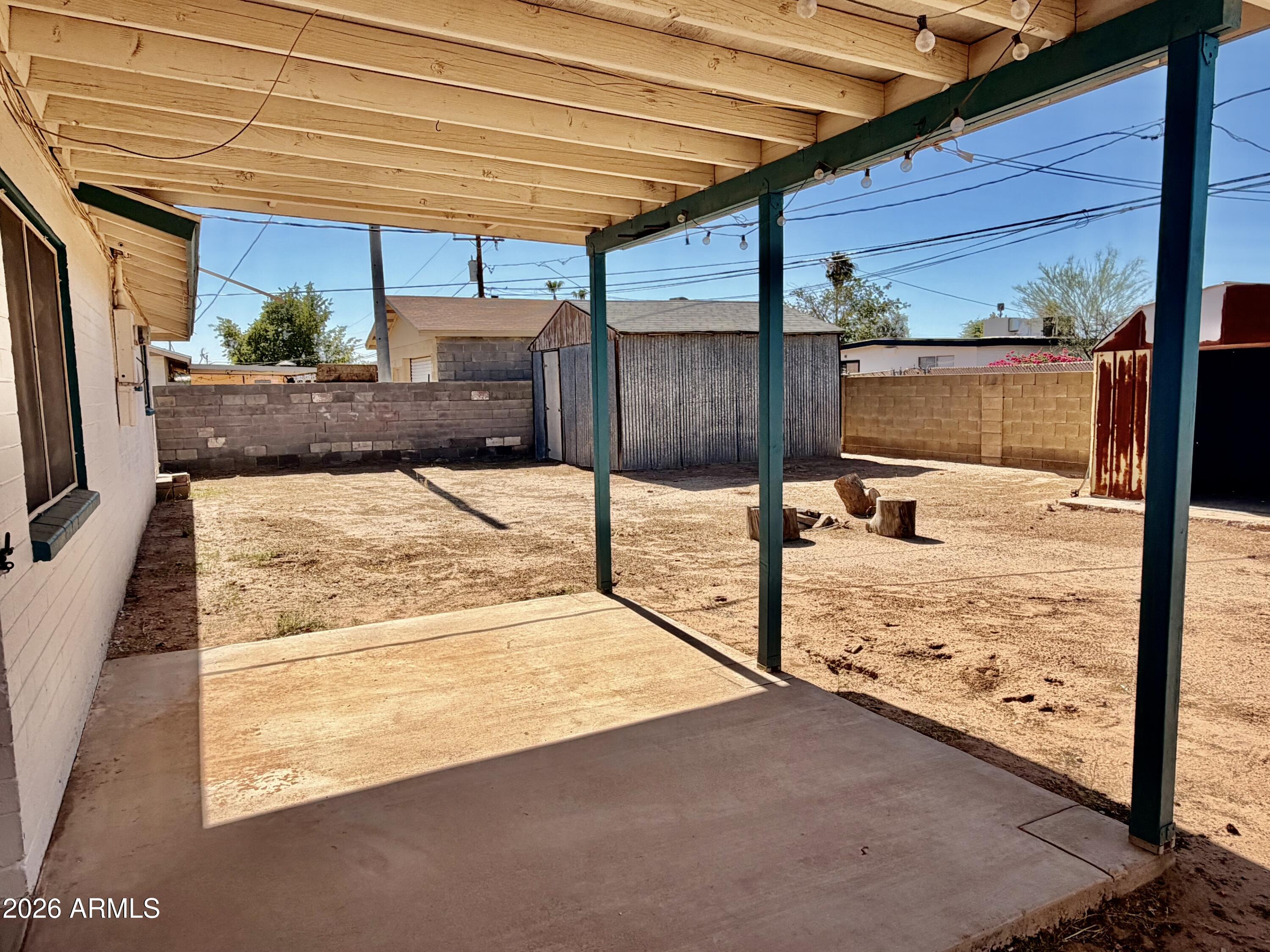 1238 E RODEO Road