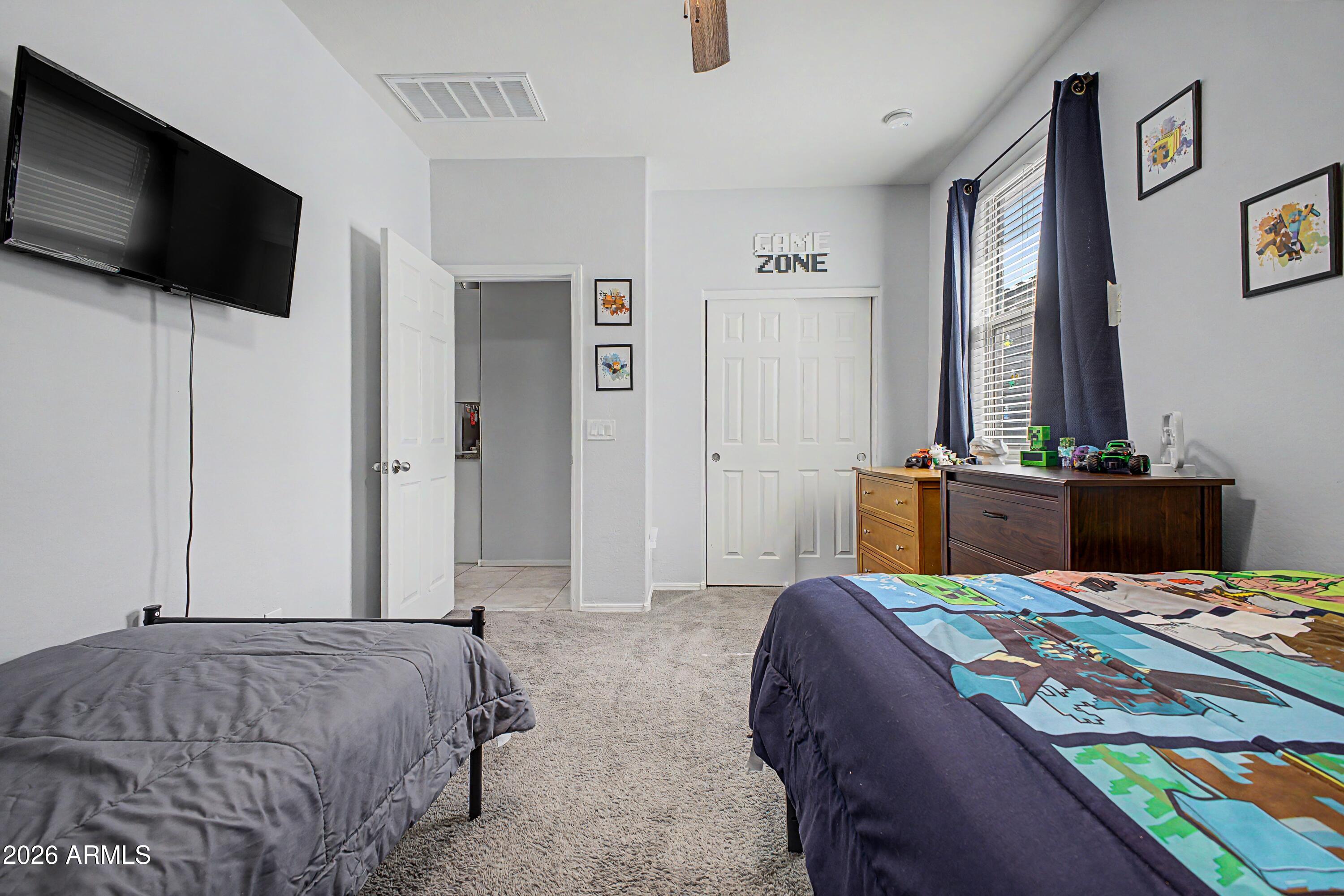 21547 W ASHLEIGH MARIE Street