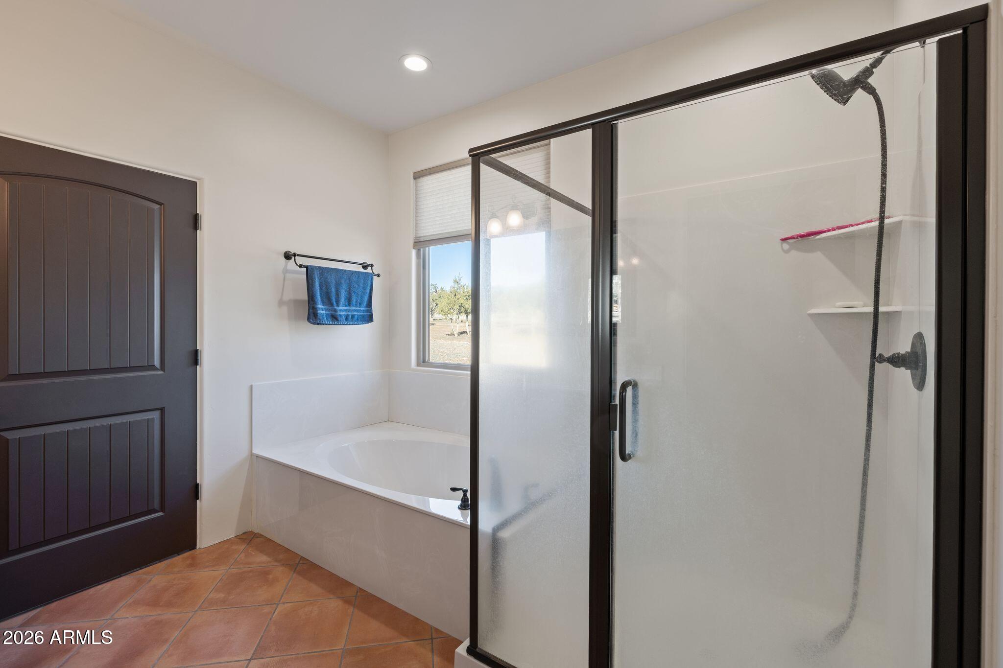 4400 W CARRIAGE Lane
