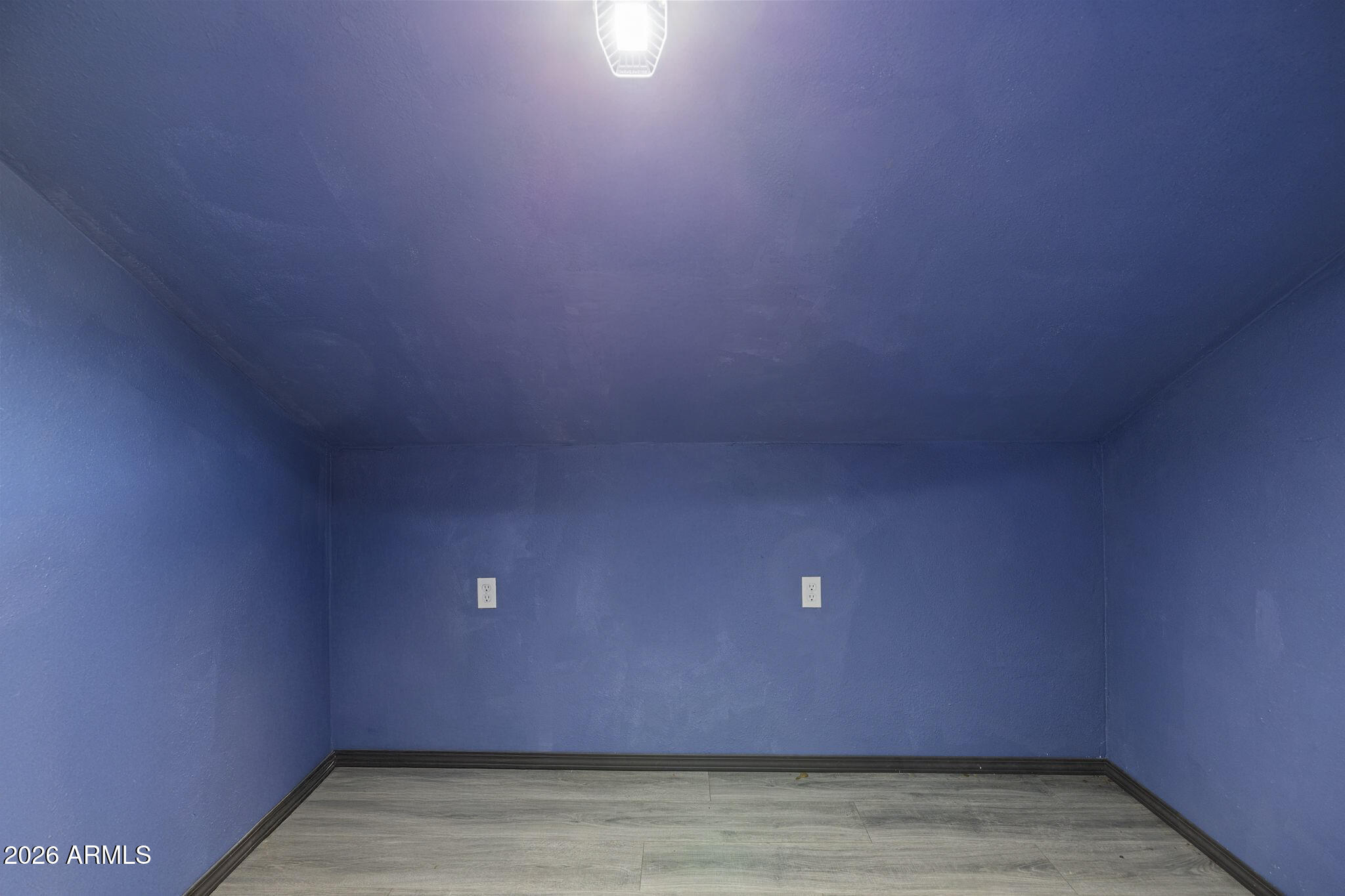 4400 W CARRIAGE Lane