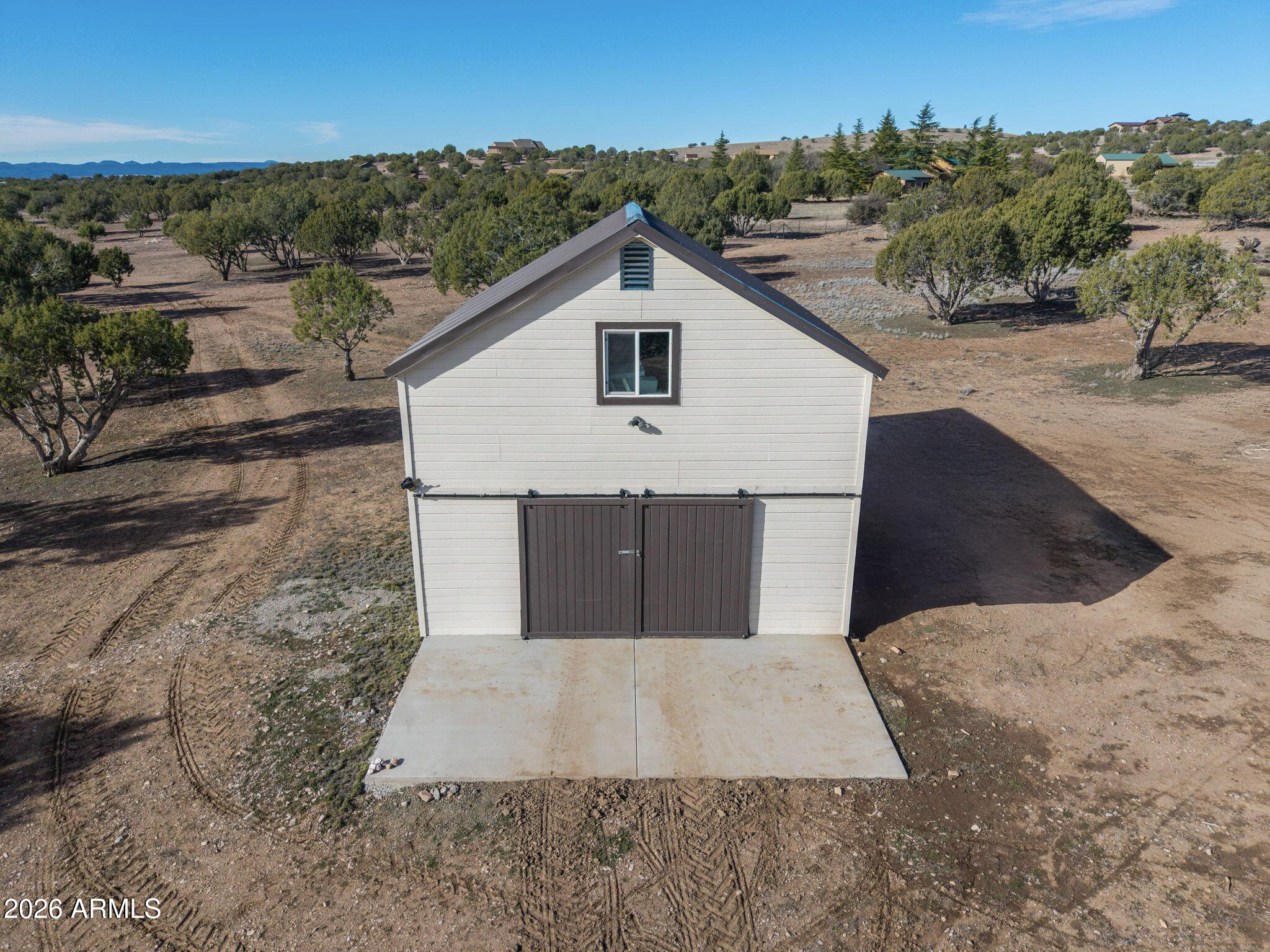 4400 W CARRIAGE Lane