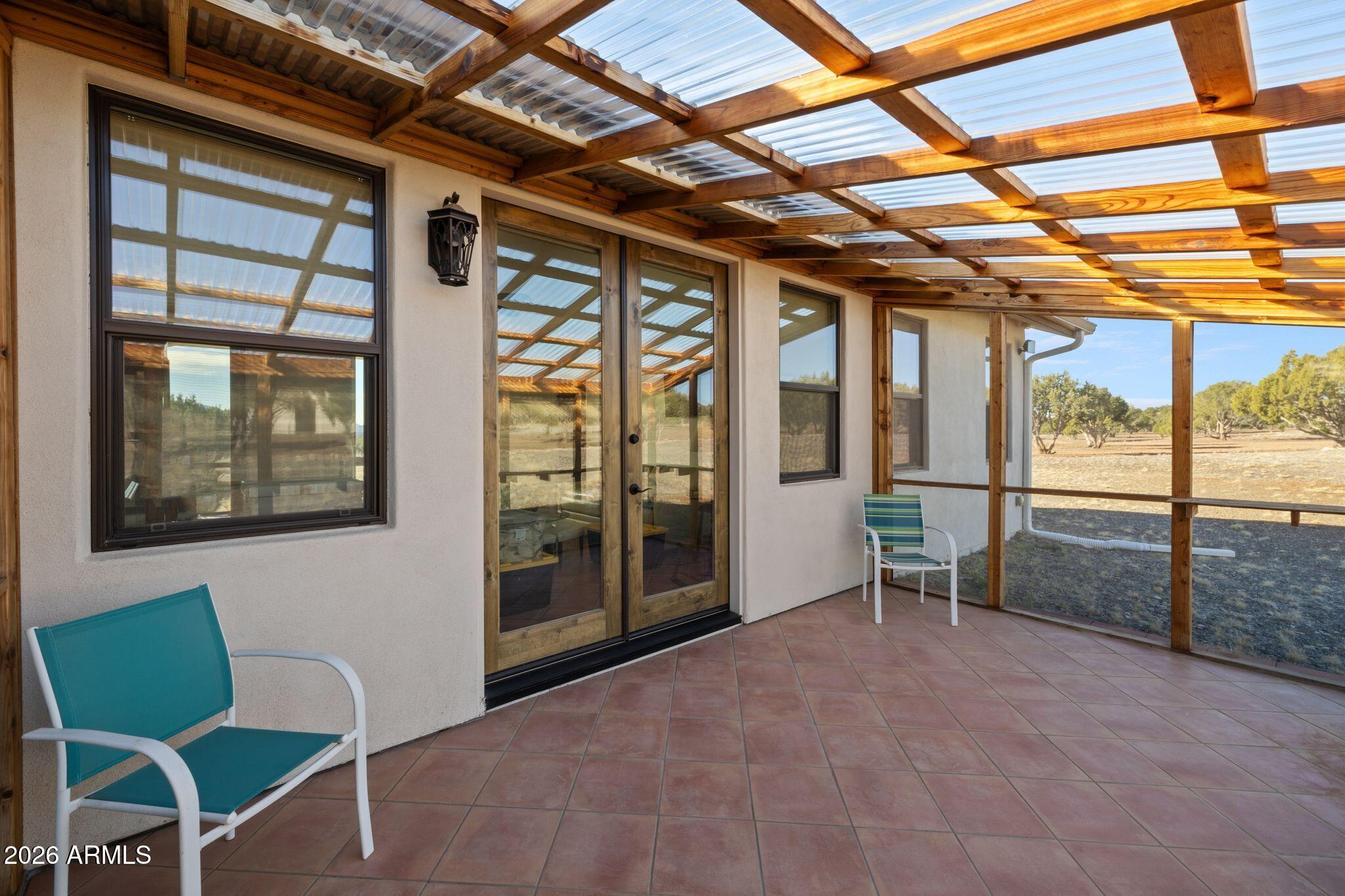 4400 W CARRIAGE Lane