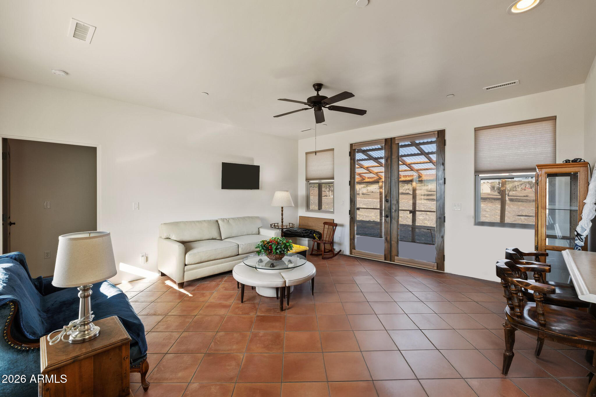 4400 W CARRIAGE Lane