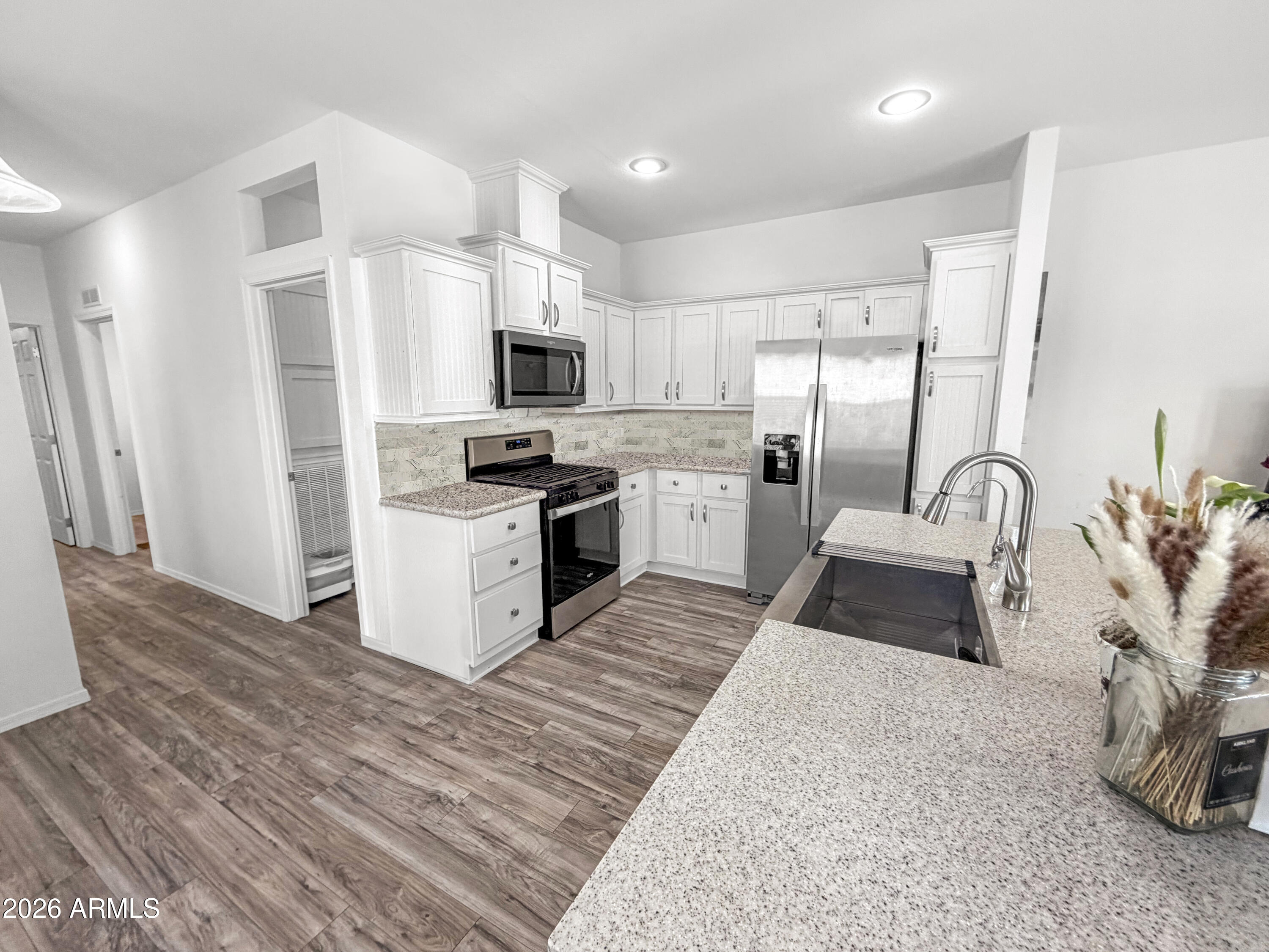 351 N Meridian Road 54