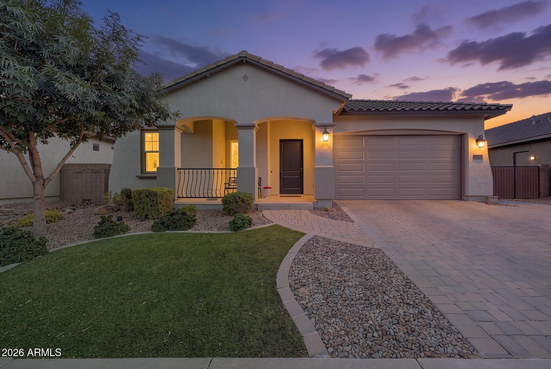 41785 W CIELO Lane