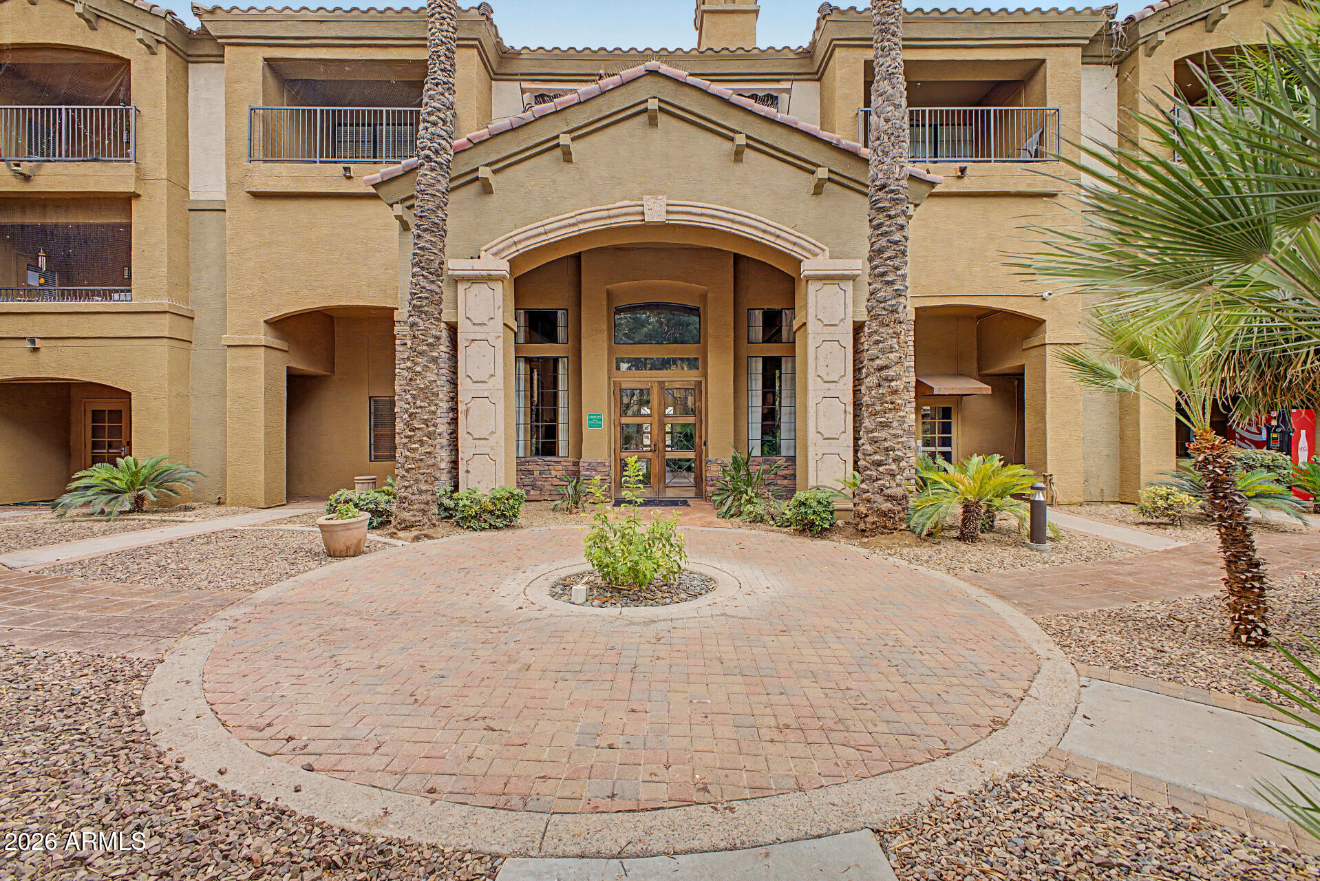 5302 E VAN BUREN Street 2036