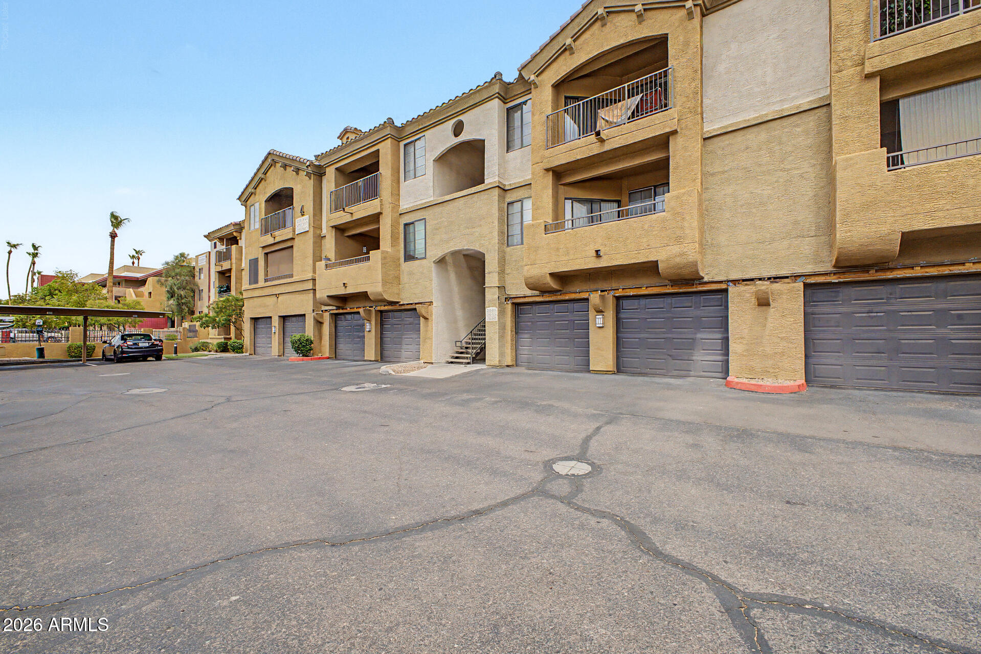 5302 E VAN BUREN Street 2036