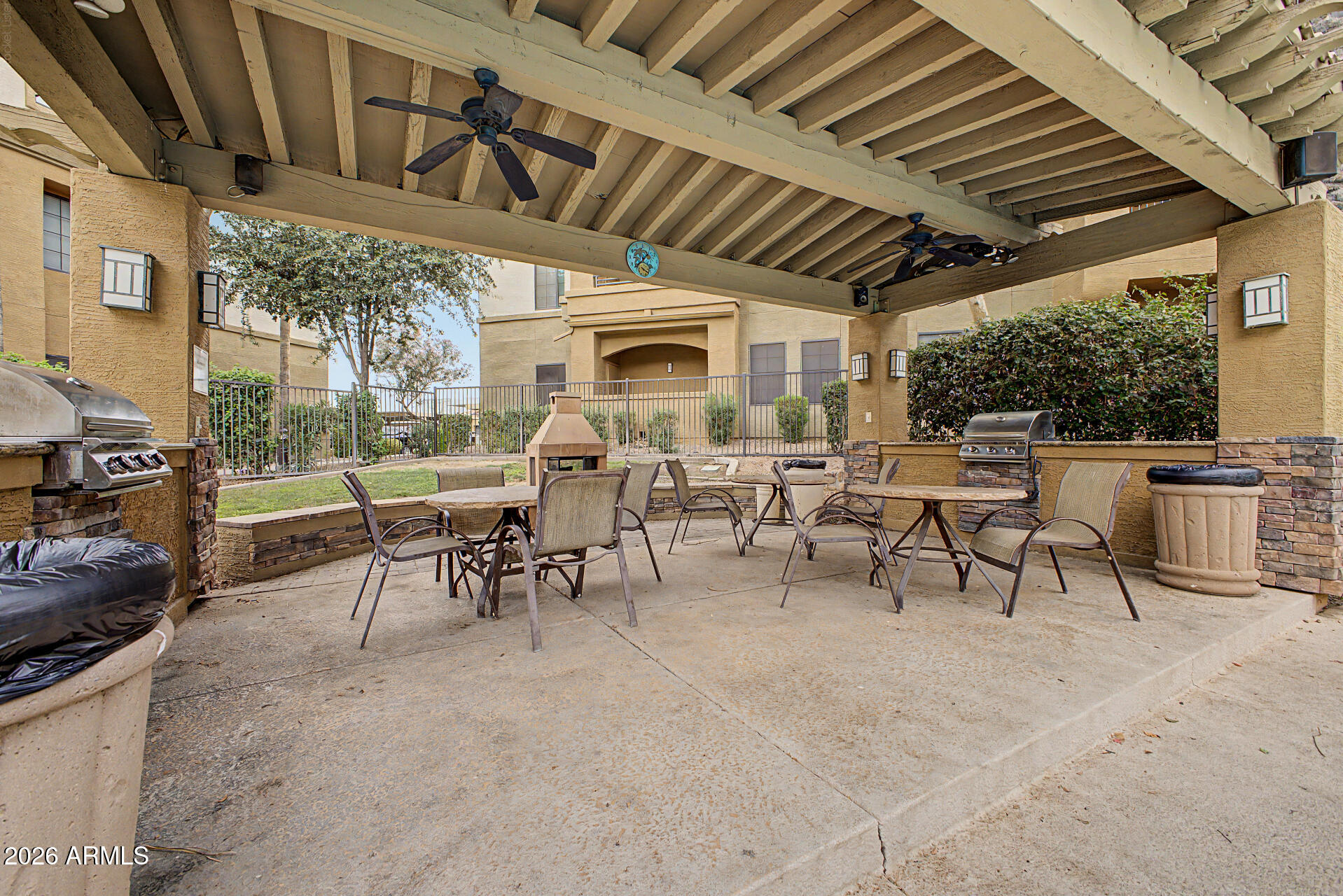 5302 E VAN BUREN Street 2036