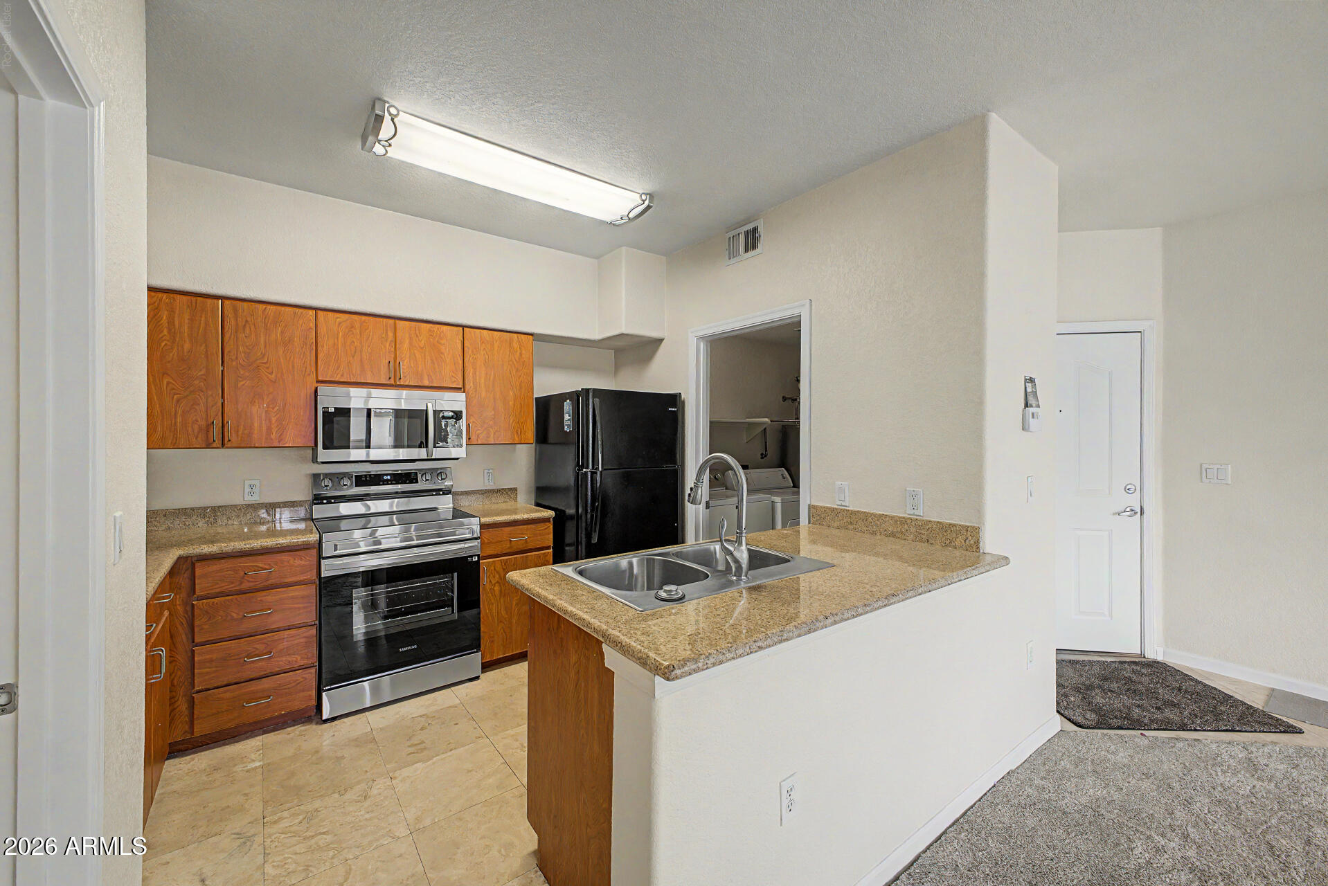 5302 E VAN BUREN Street 2036