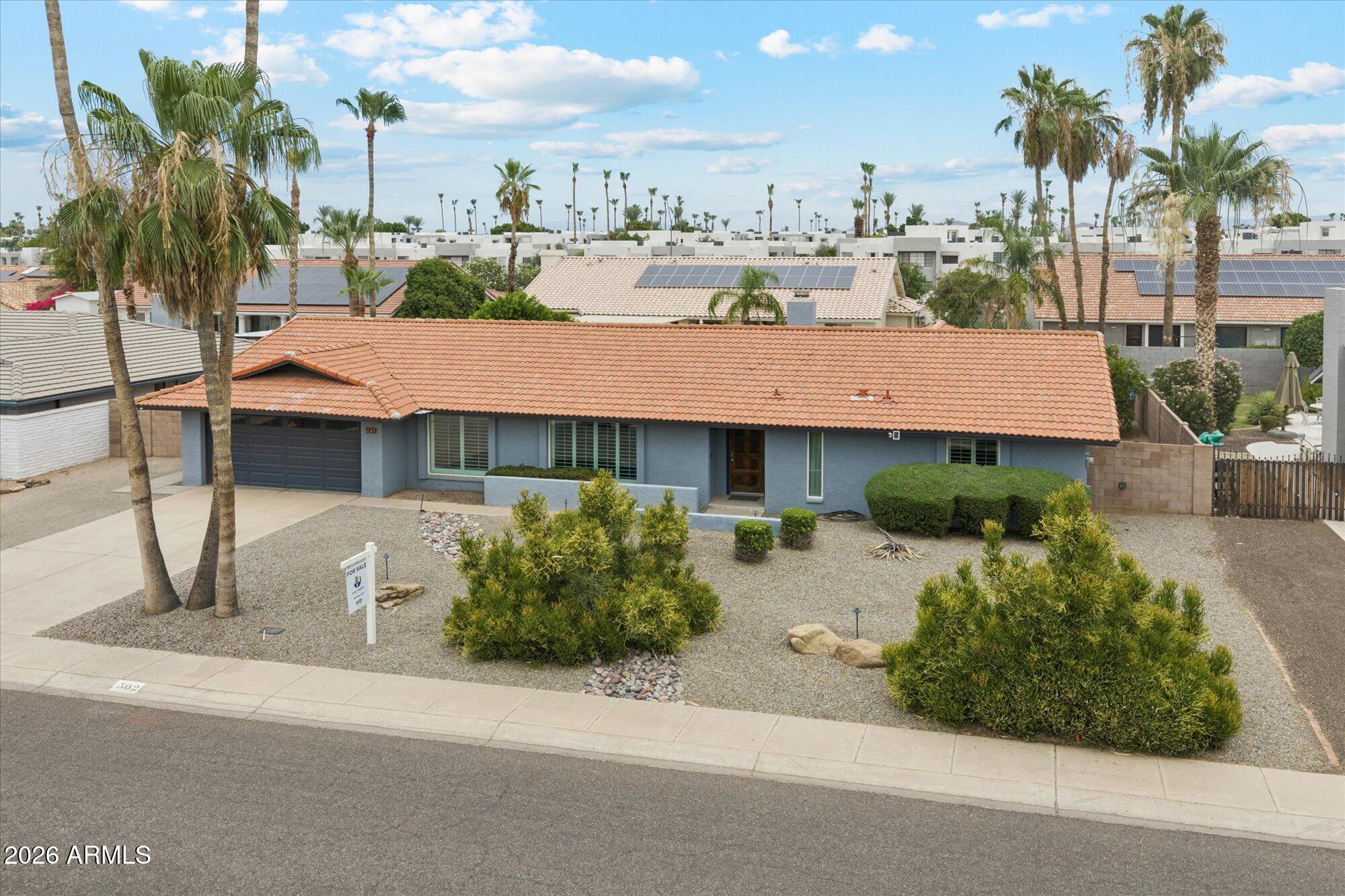 502 E LE MARCHE Avenue