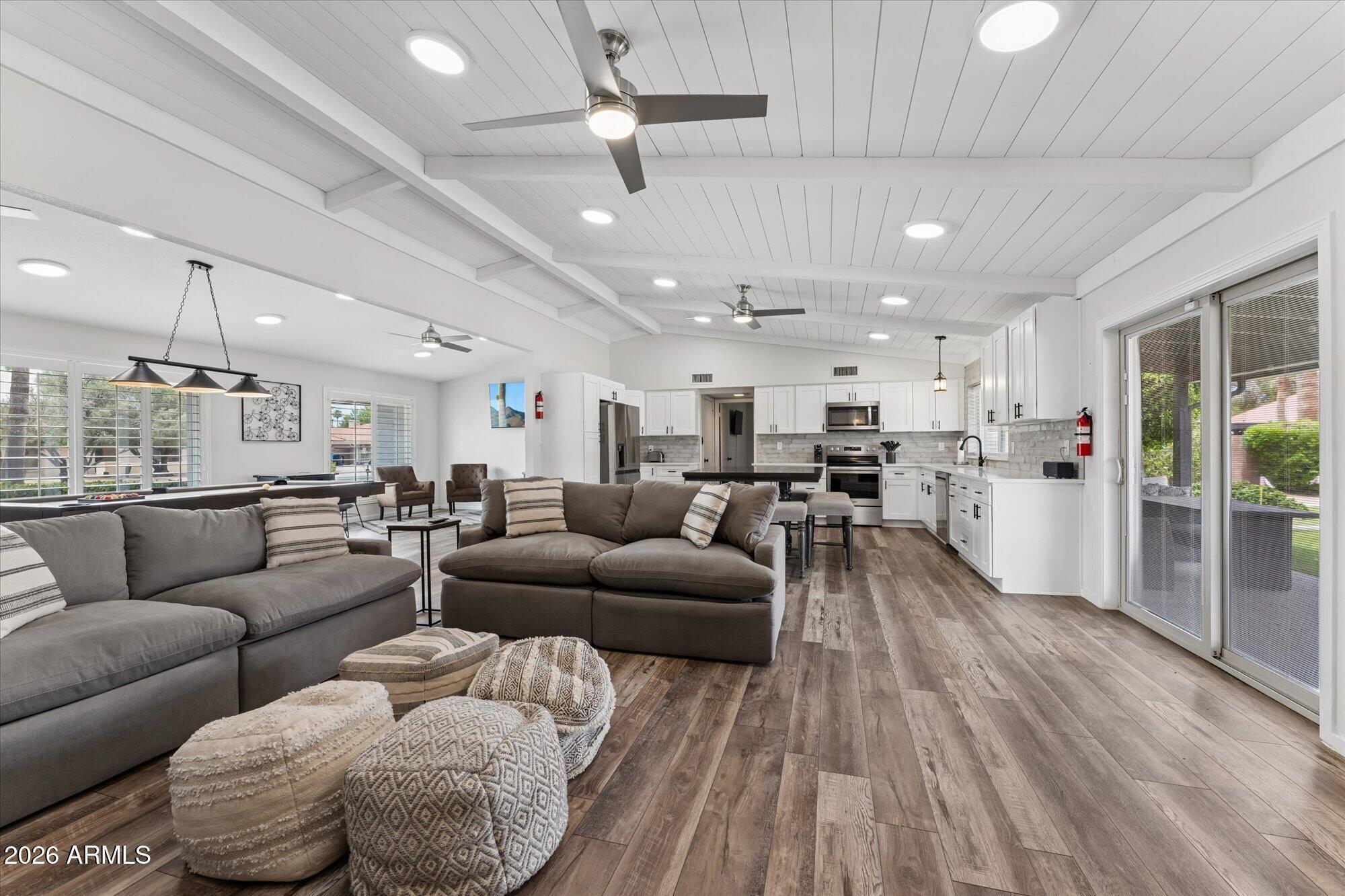 502 E LE MARCHE Avenue