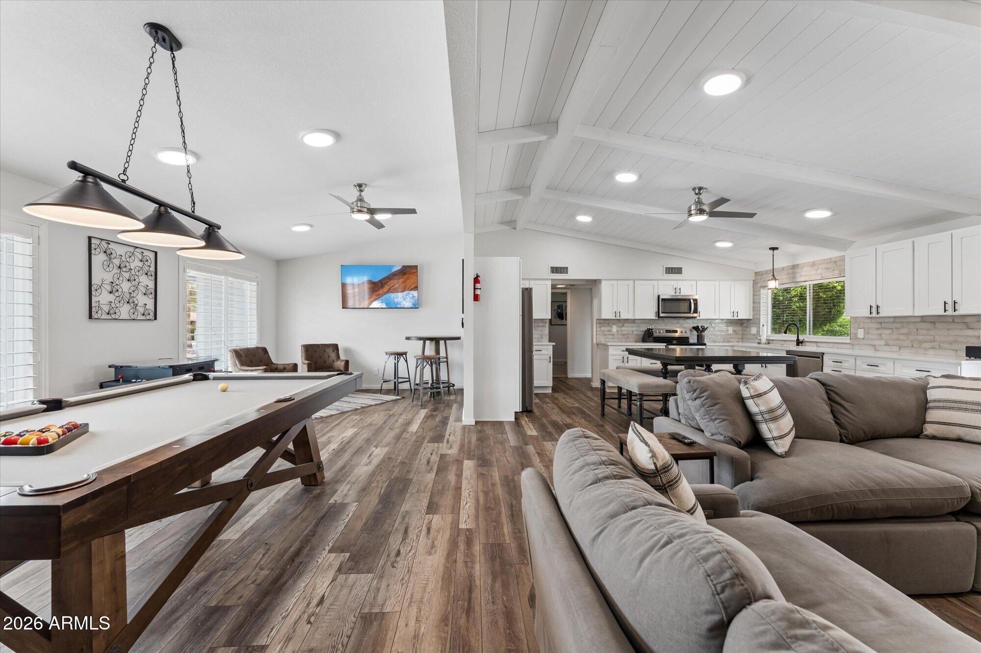 502 E LE MARCHE Avenue