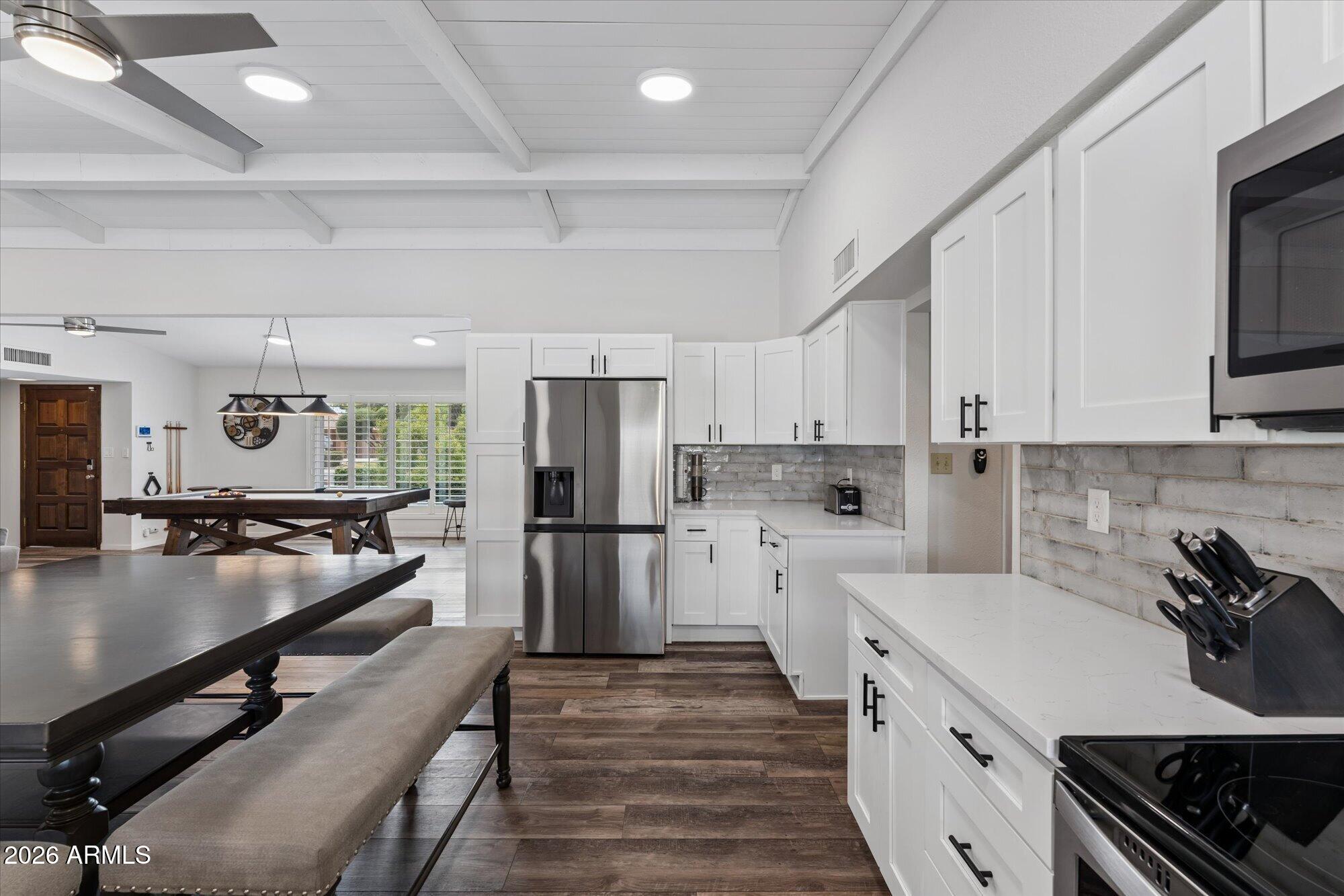502 E LE MARCHE Avenue