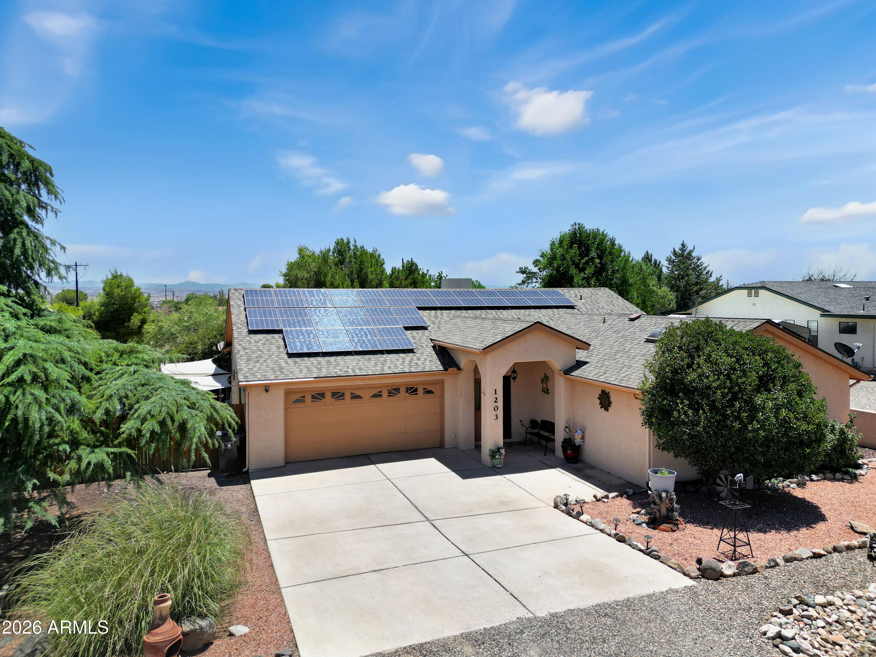 1203 S Settlers Circle