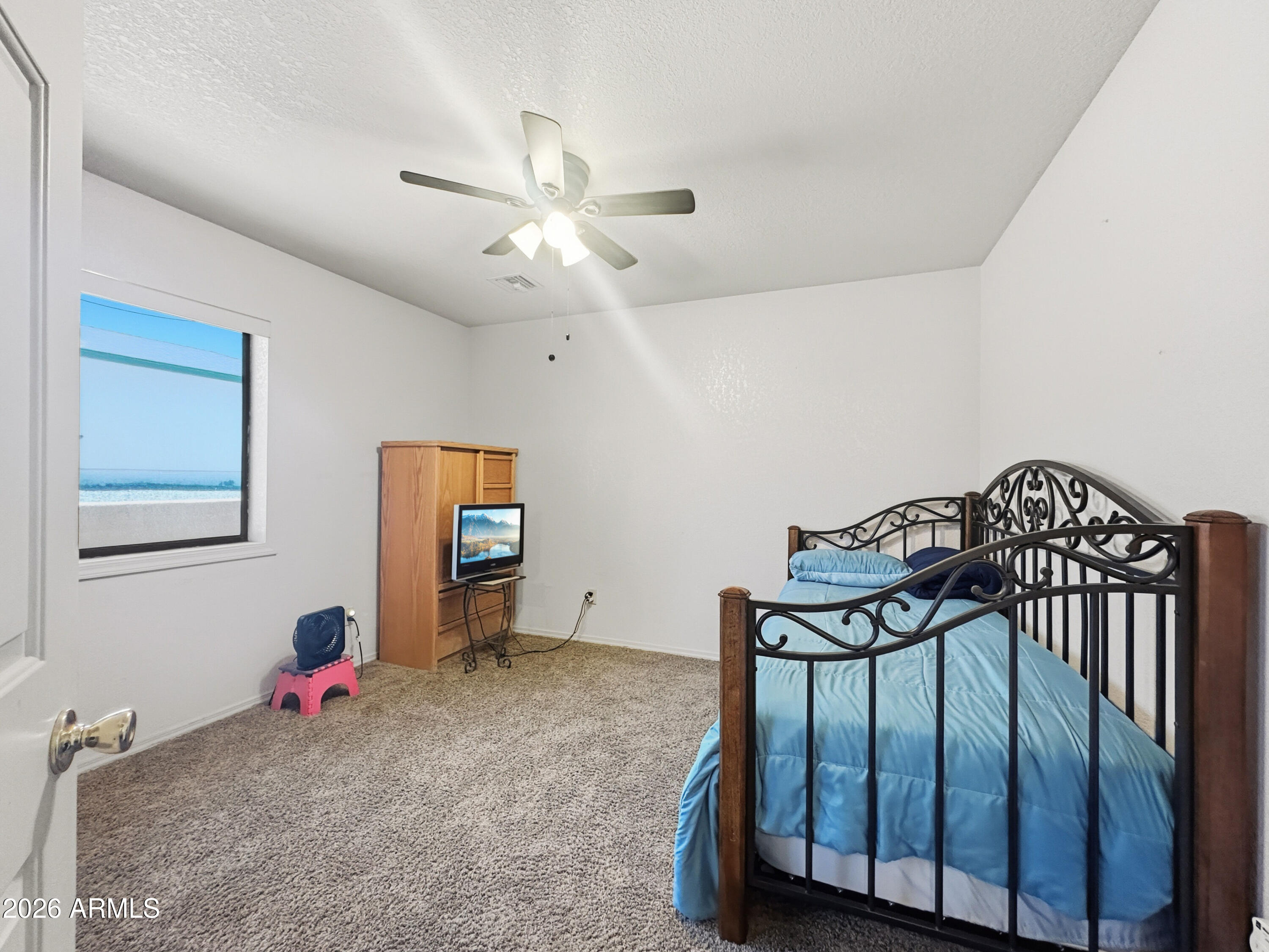 1203 S Settlers Circle