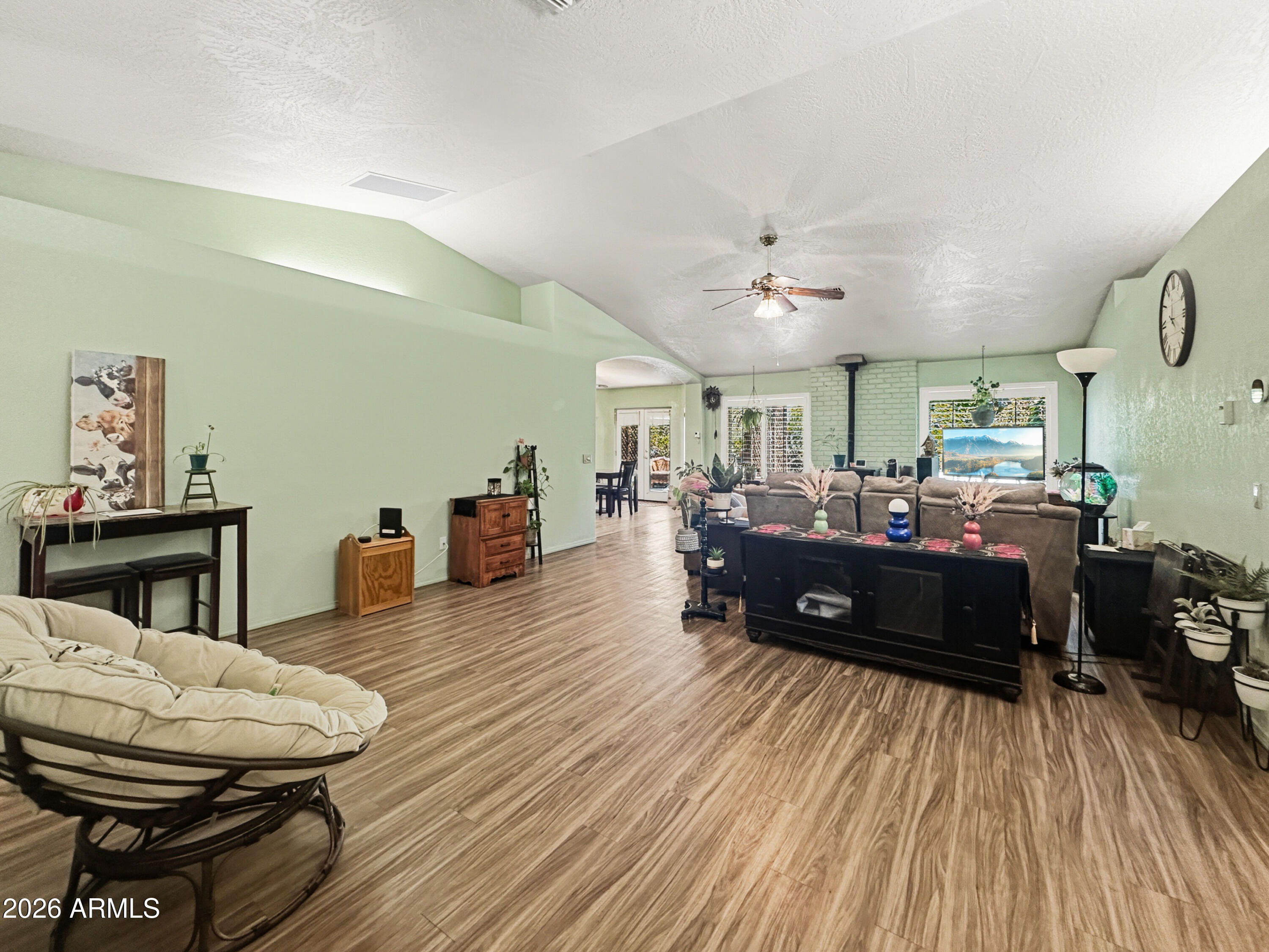 1203 S Settlers Circle