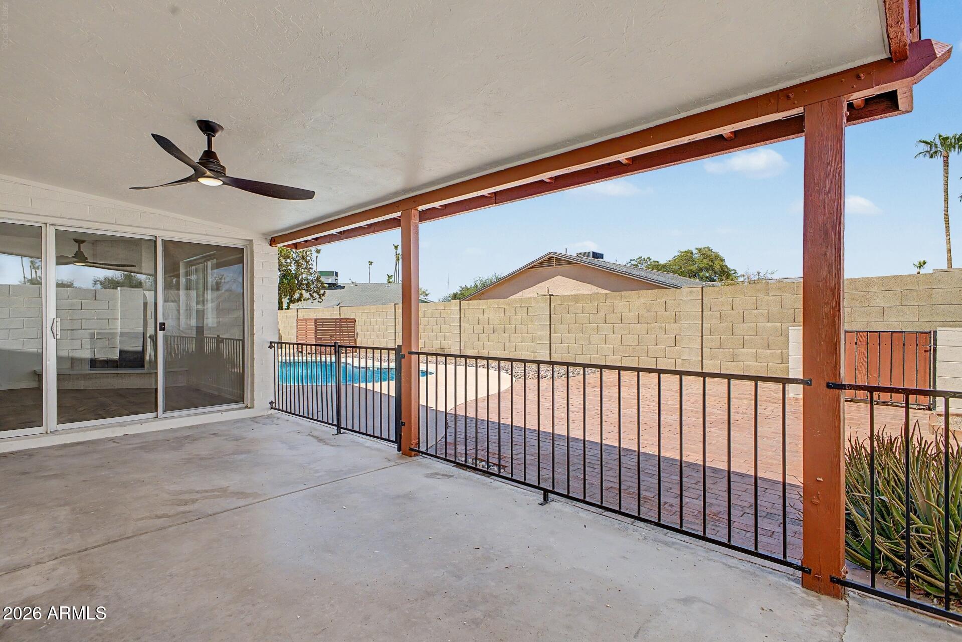 3508 E LARKSPUR Drive