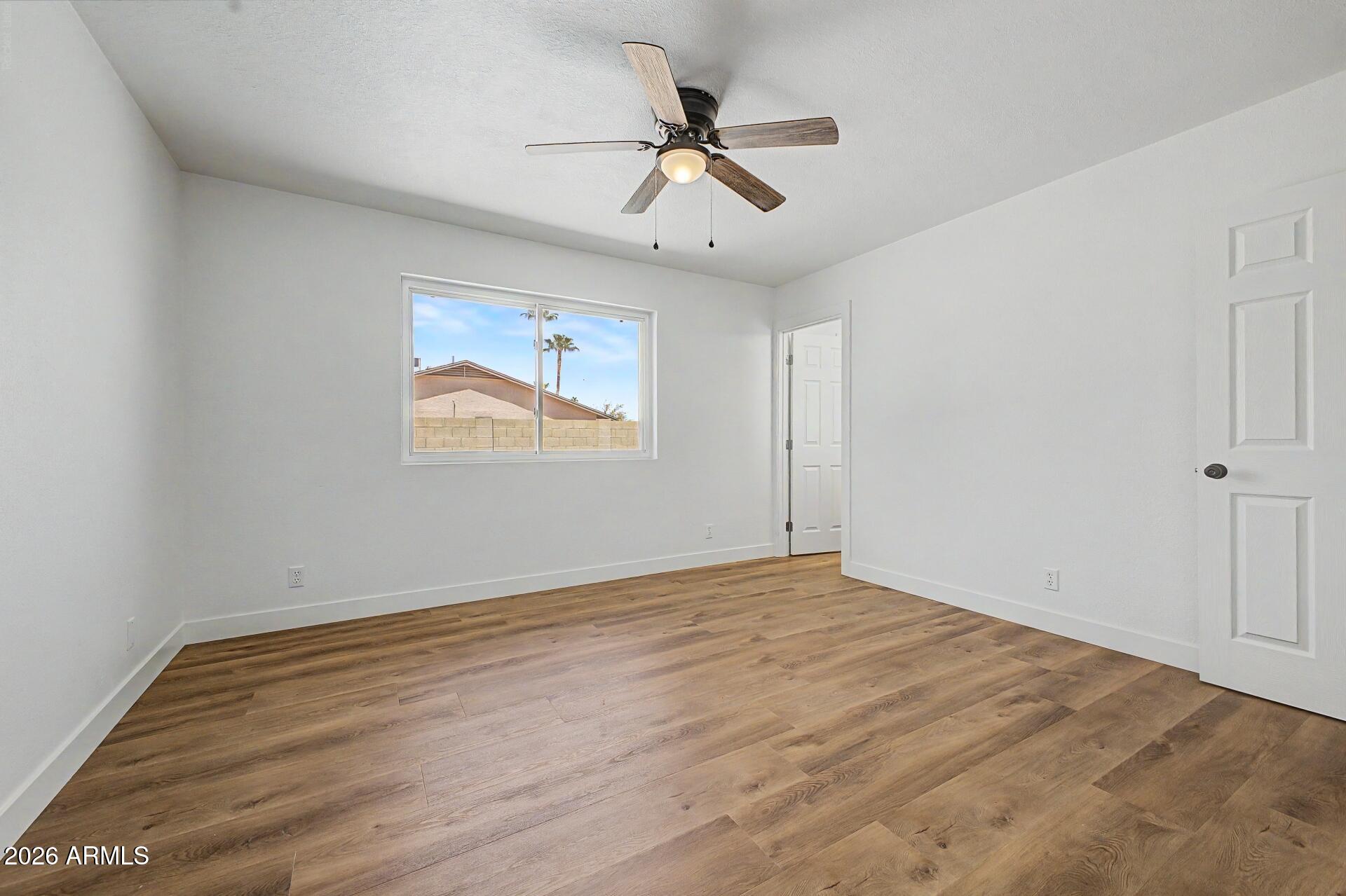 3508 E LARKSPUR Drive