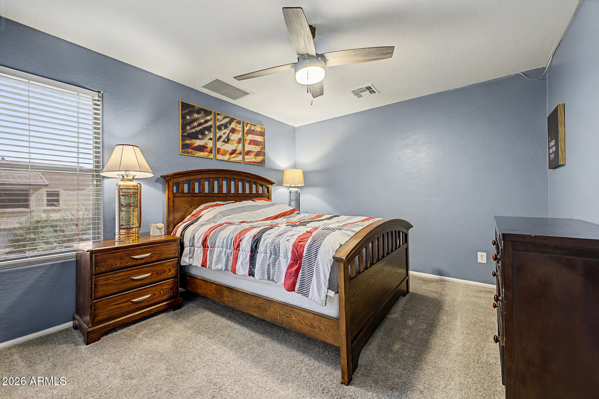 879 W HOLSTEIN Trail