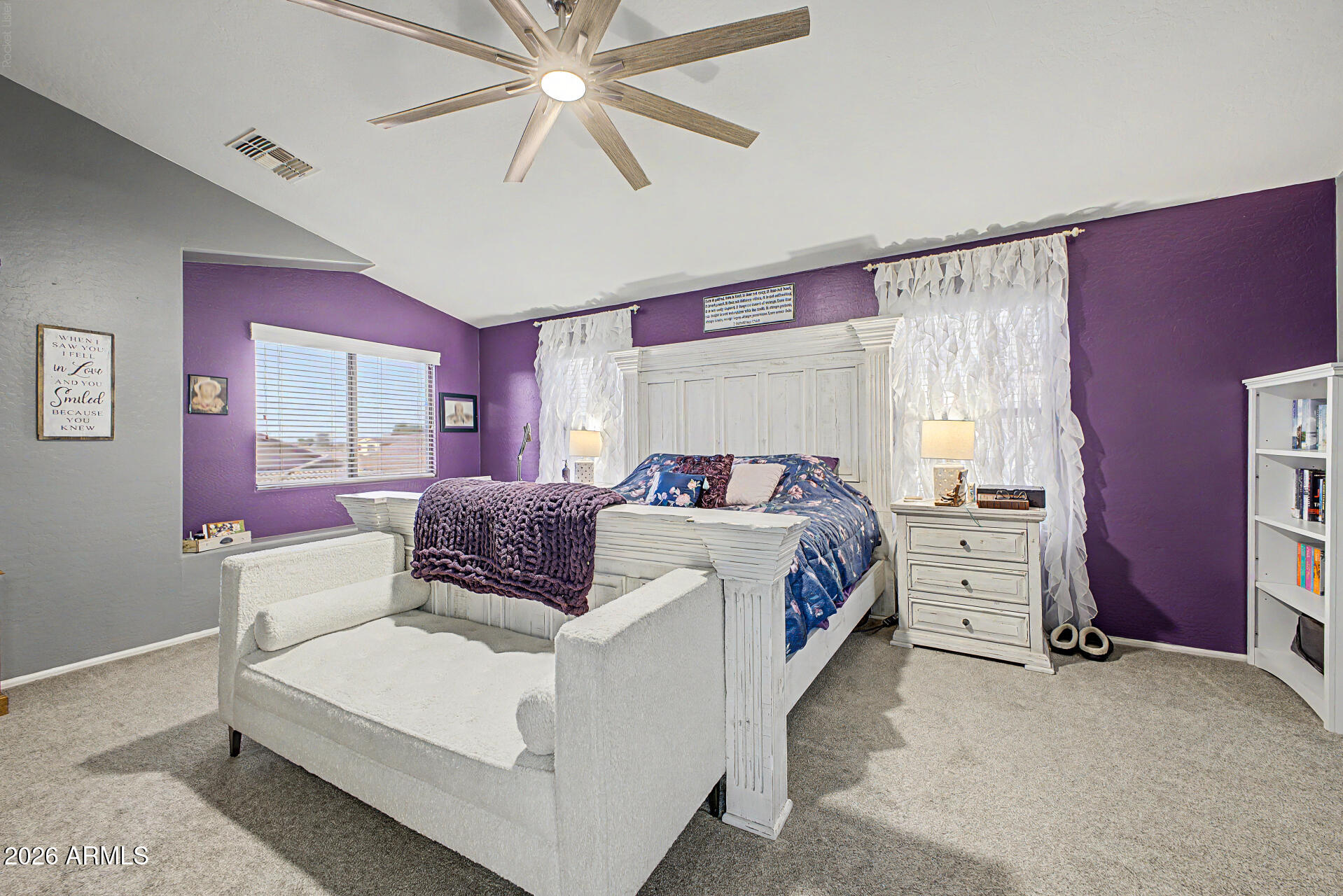 879 W HOLSTEIN Trail